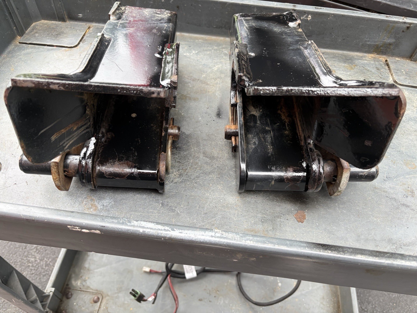 Western Snow Plow Pockets