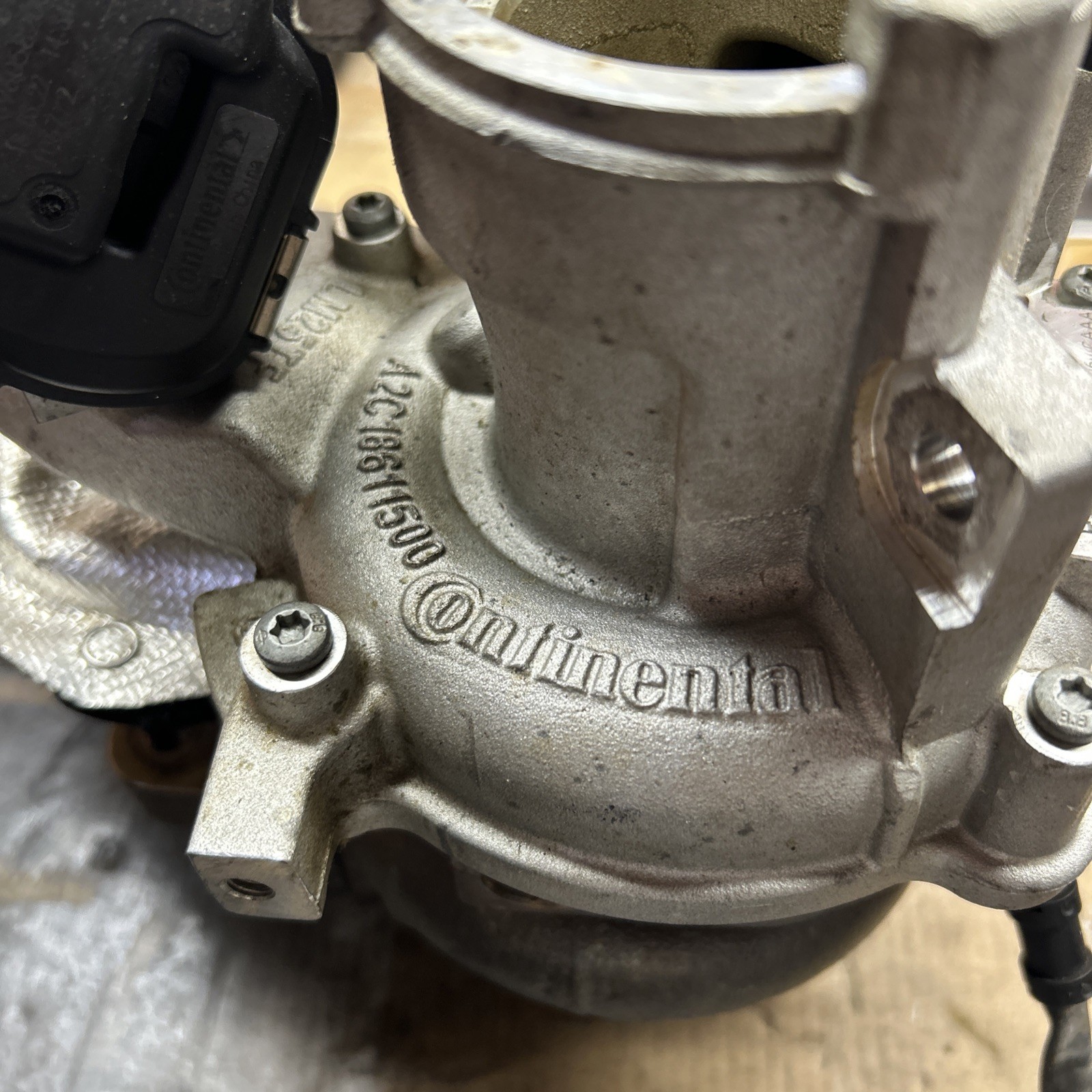 2018-2024 Volkswagen Tiguan 2.0L OEM Genuine Turbo Turbocharger 06K145061