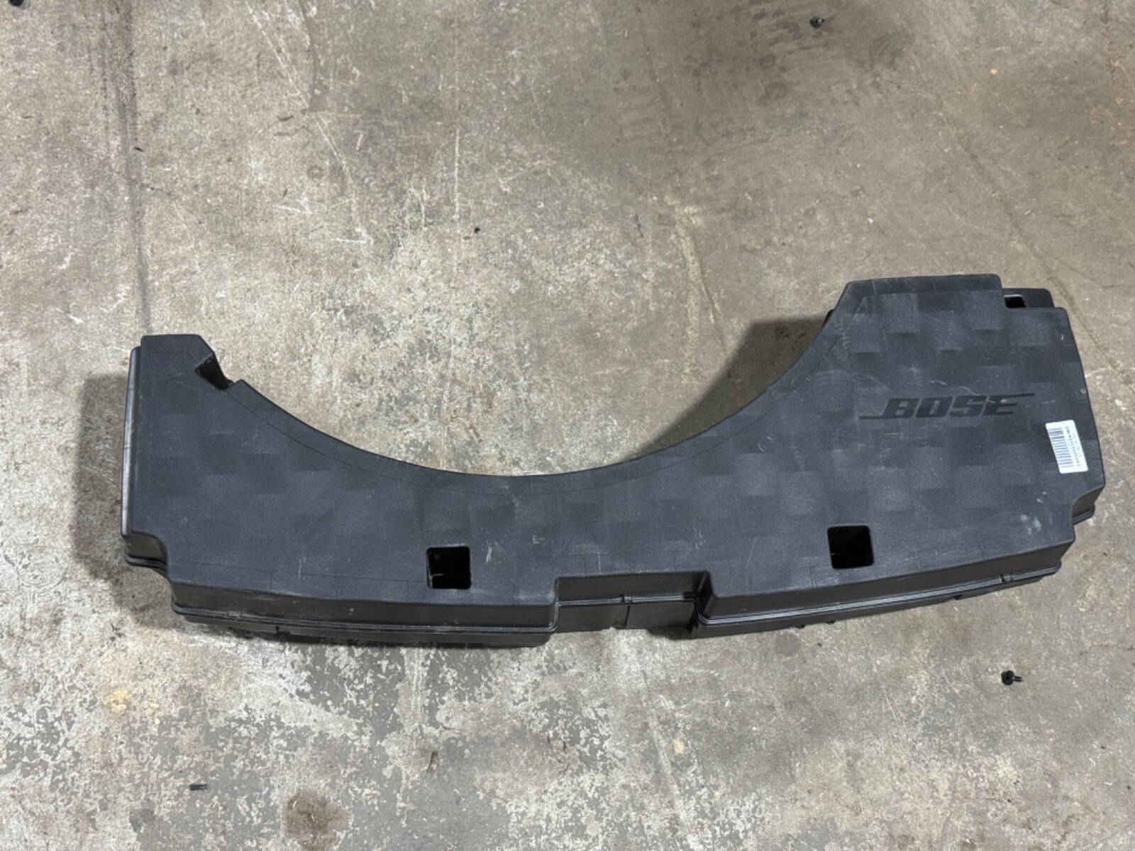 19-23 Porsche Cayenne 9Y0 Subwoofer Oem Trunk Speaker 9Y0035481 Bose