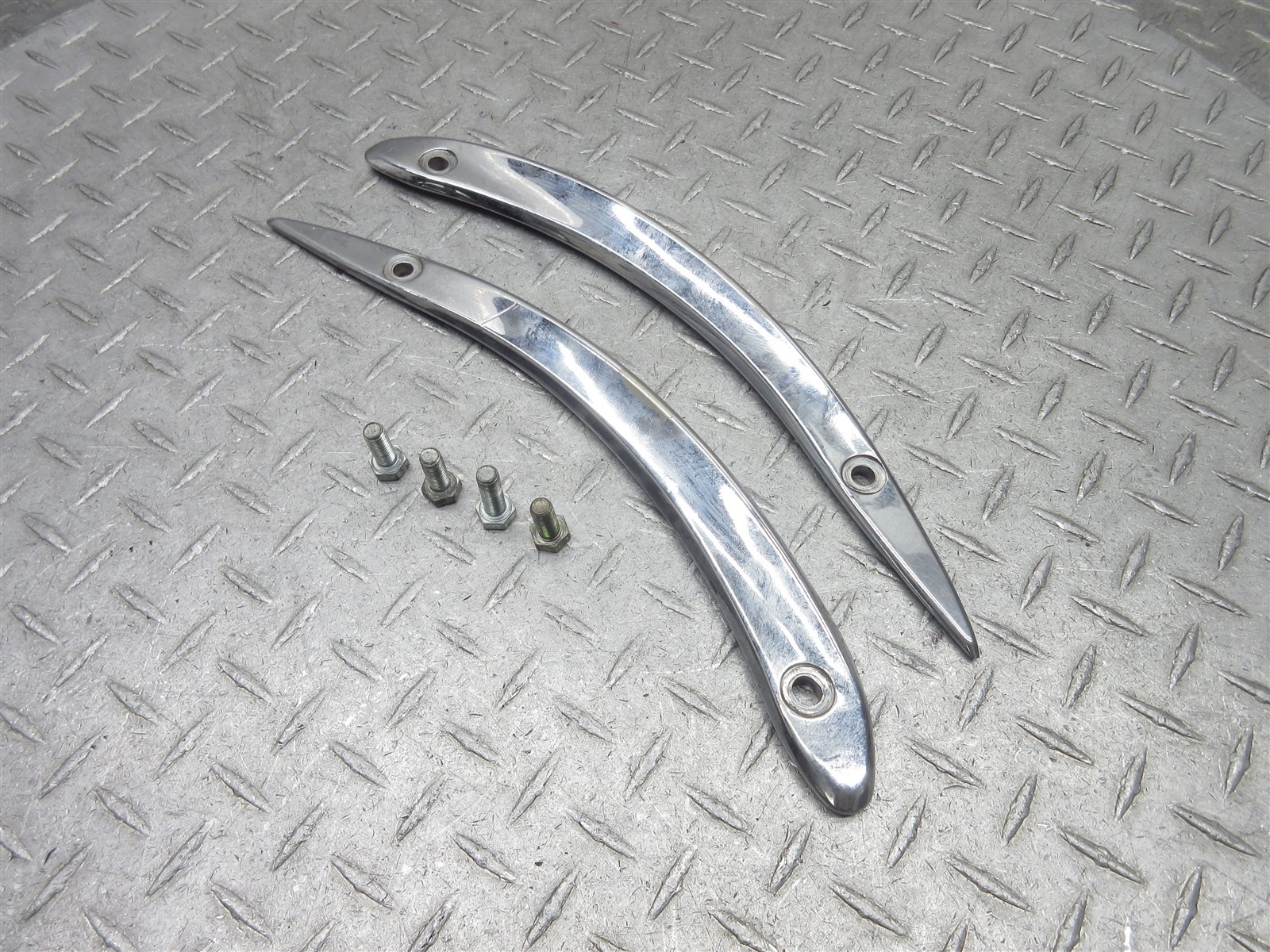 2003 99-03 Yamaha XV1600 Roadstar 1600 OEM Rear Fender Strut Rails Pair