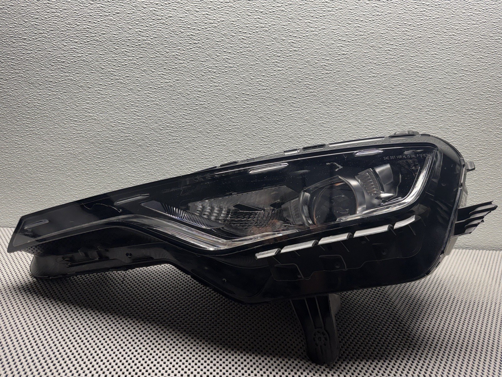 2020 2021 2022 2023 2024 Chevrolet Camaro LS RS SS LH OEM LED Headlight 84529722