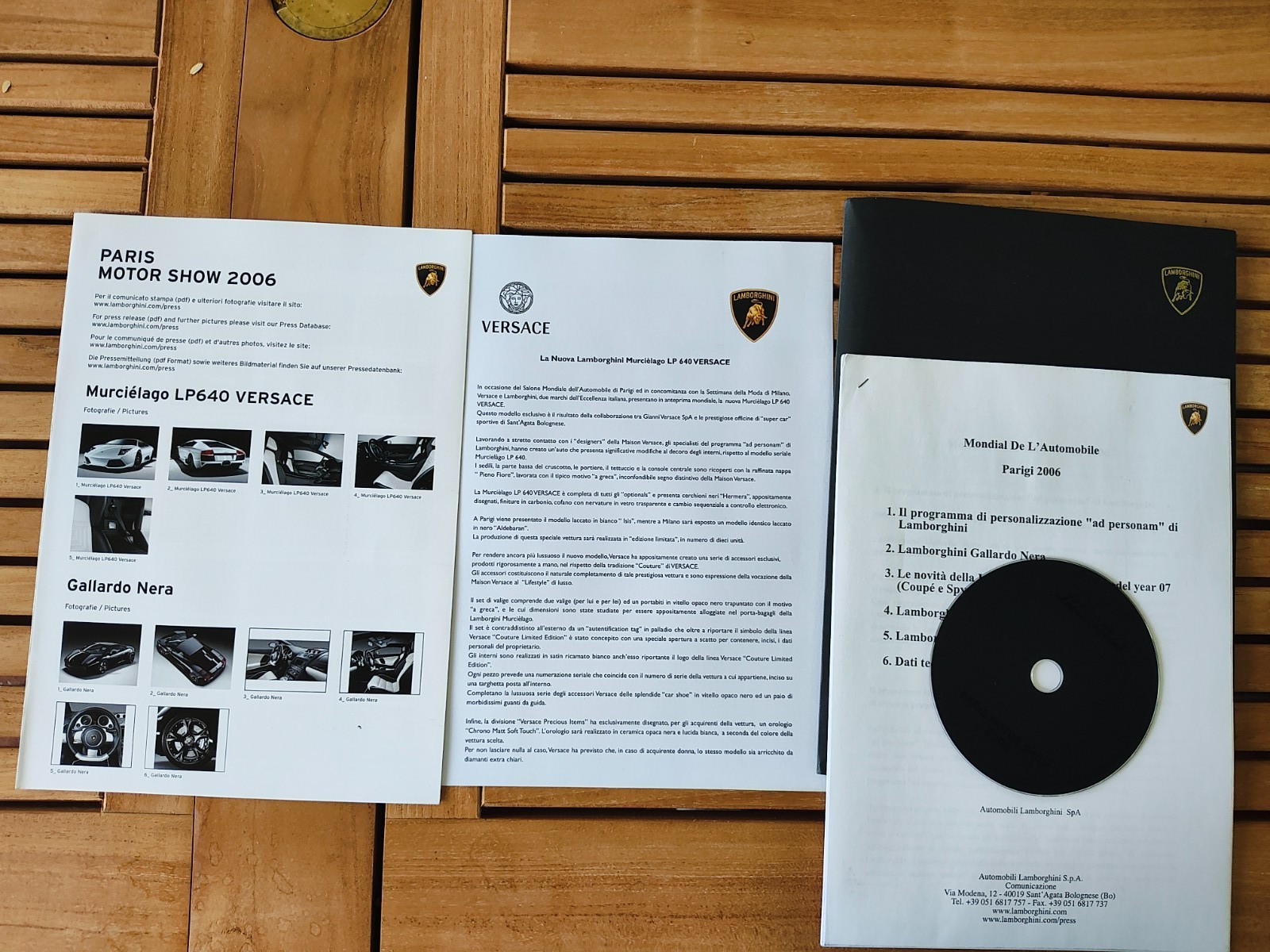 Paris 2006 Lamborghini Murcielago VERSACE LP460 VIP PRESS catalog brochure w CD