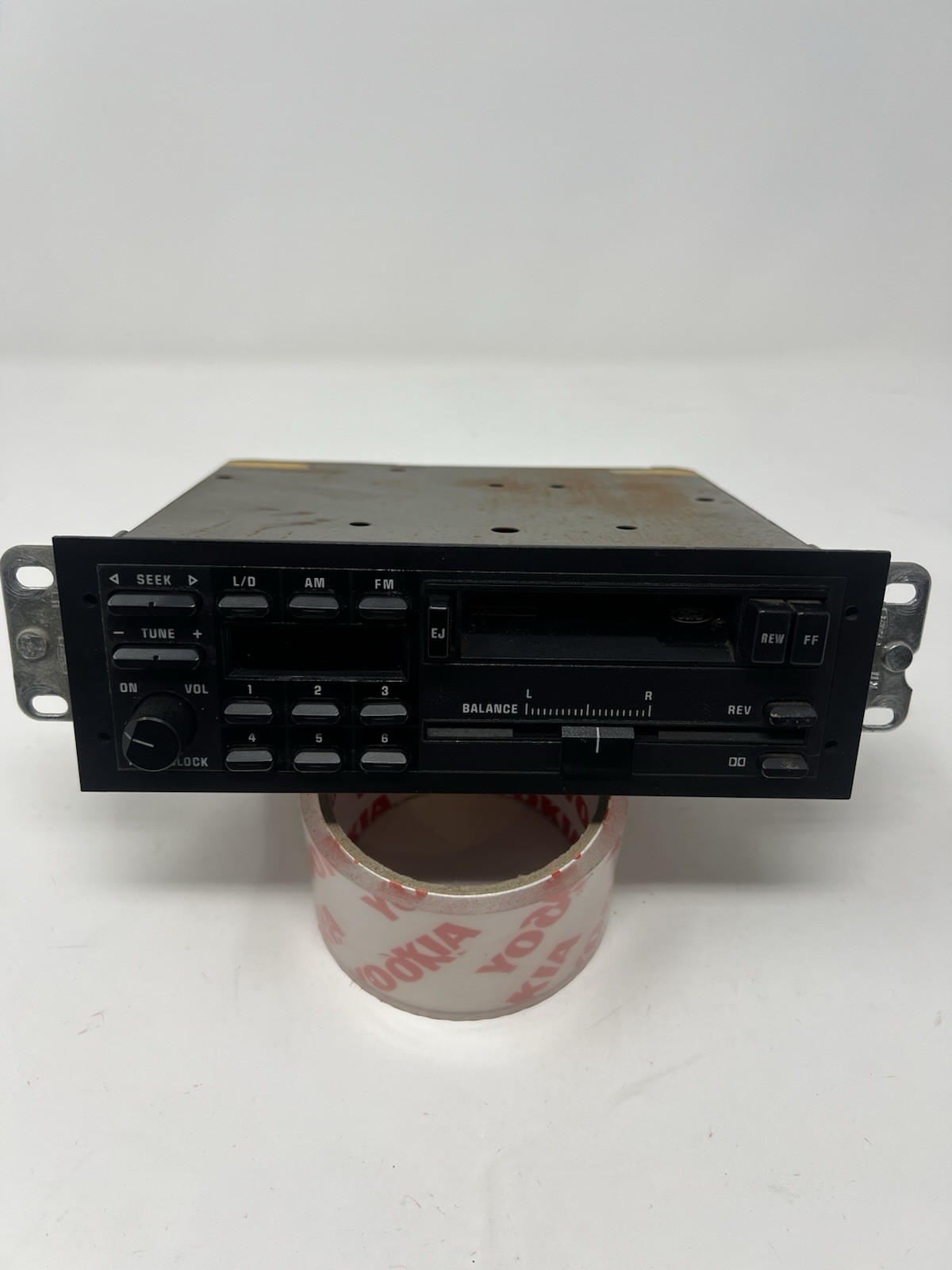 1988-1996 Ford Radio Factory Stereo Thunderbird Explorer Mustang 1988-1996 Ford Radio Factory Stereo Thunderbird Explorer Mustang