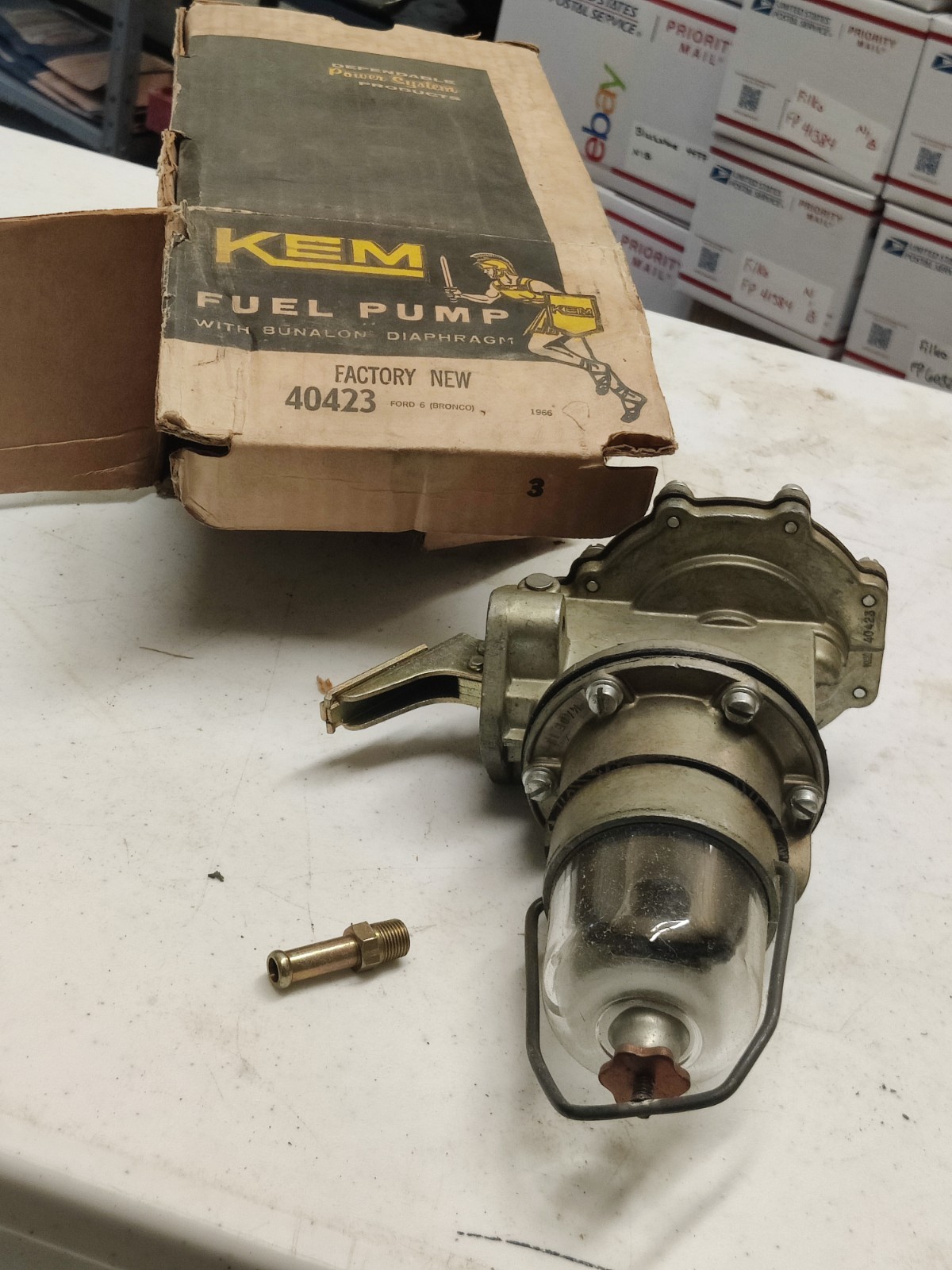 KEM 40423 Fuel Pump W/Glass Bowl 1966-1968 Ford Bronco Inline-6 2.8L Factory New KEM 40423 Fuel Pump W/Glass Bowl 1966-1968 Ford Bronco Inline-6 2.8L Factory New