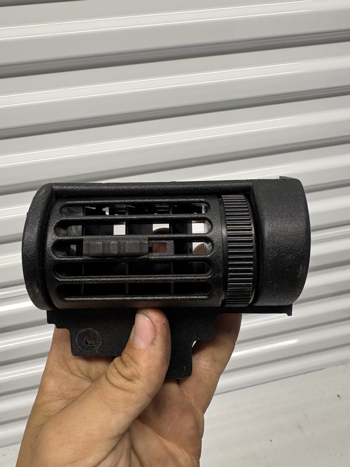 1993-1996 Chevy Camaro Z28 RS RH Passenger Dash A/C HVAC Air Vent OEM GM