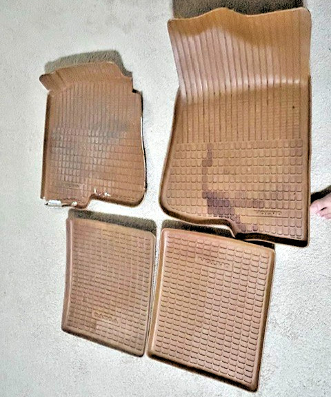 OEM Volvo 240 All-Weather Waffle Tan Floor Mats Trays  242 244 245 IPD