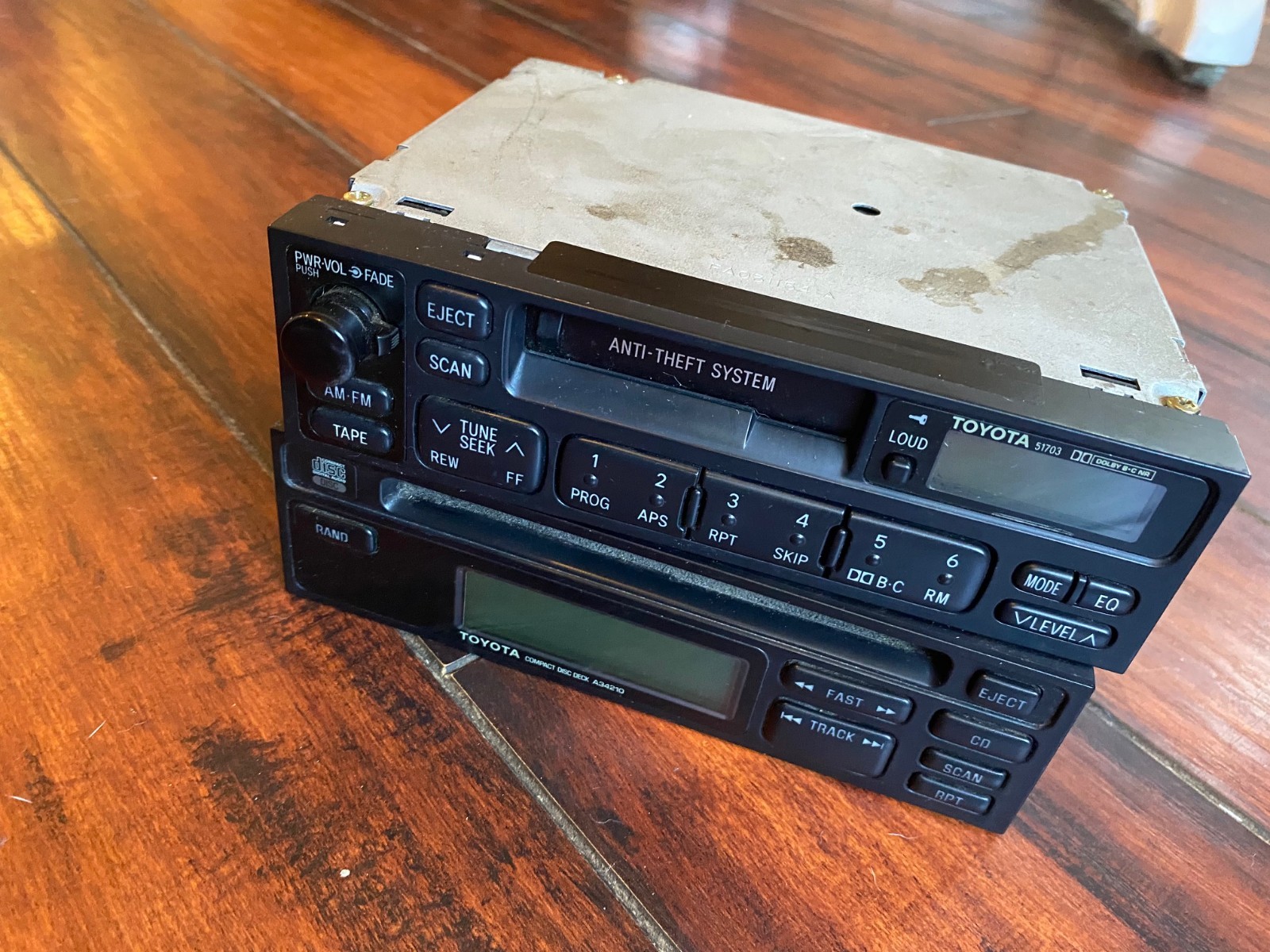 1994 Toyota 4runner OEM 2DIN CD Cassette Player 86120-33090 CQ-LS8111A 1994 Toyota 4runner OEM 2DIN CD Cassette Player 86120-33090 CQ-LS8111A
