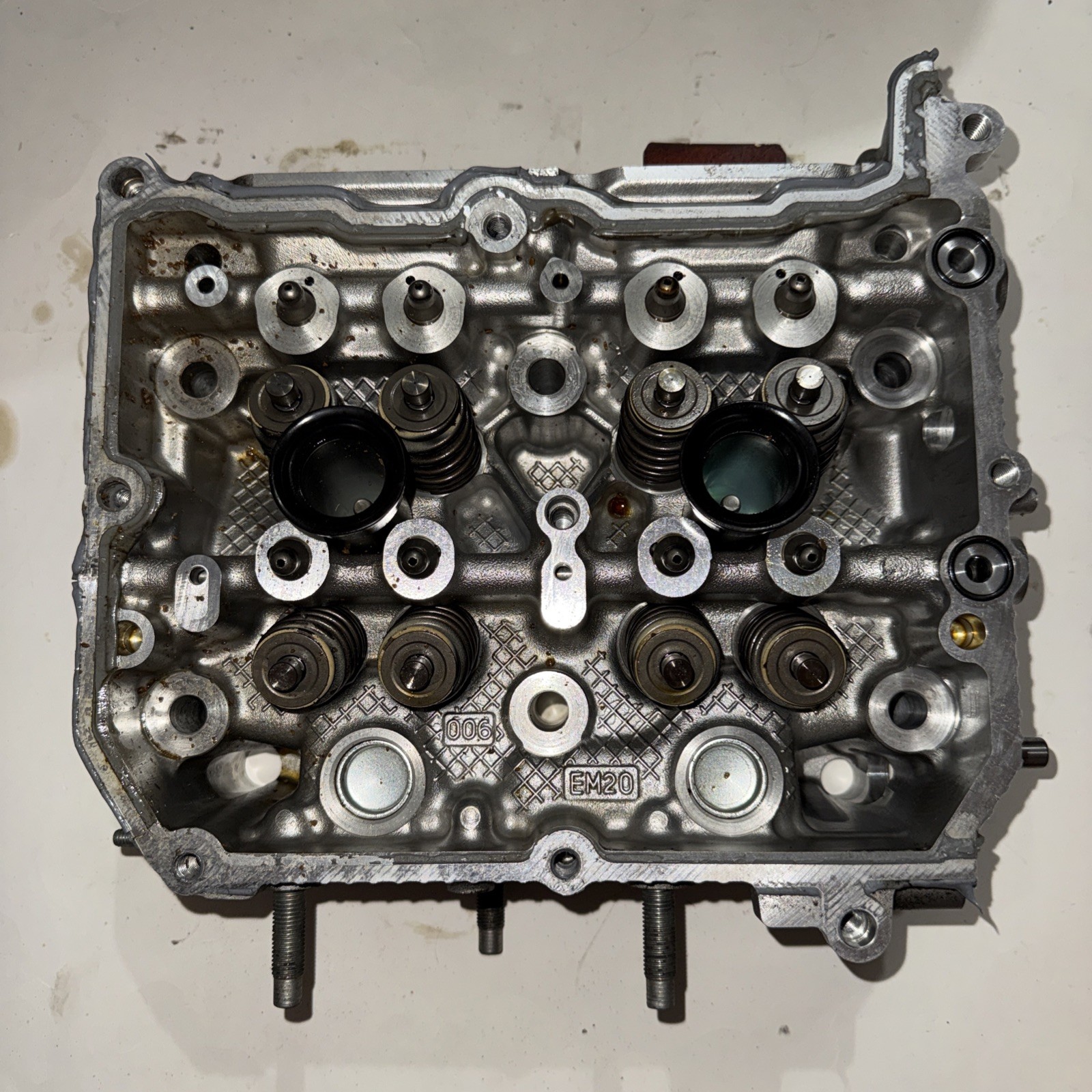2017-2021 SUBARU IMPREZA 2.0L H4 RIGHT SIDE ENGINE CYLINDER HEAD & VALVES OEM 2017-2021 SUBARU IMPREZA 2.0L H4 RIGHT SIDE ENGINE CYLINDER HEAD & VALVES OEM