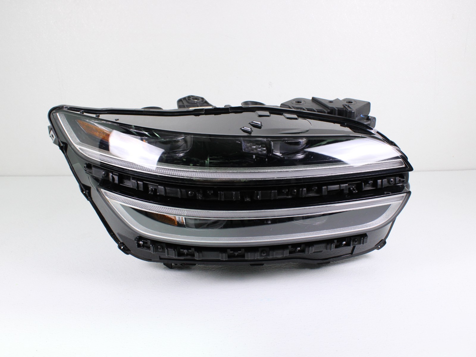 NICE COMPLETE 2022-2025 GENESIS GV70 RIGHT RH PASSENGER SIDE LED HEADLIGHT OEM
