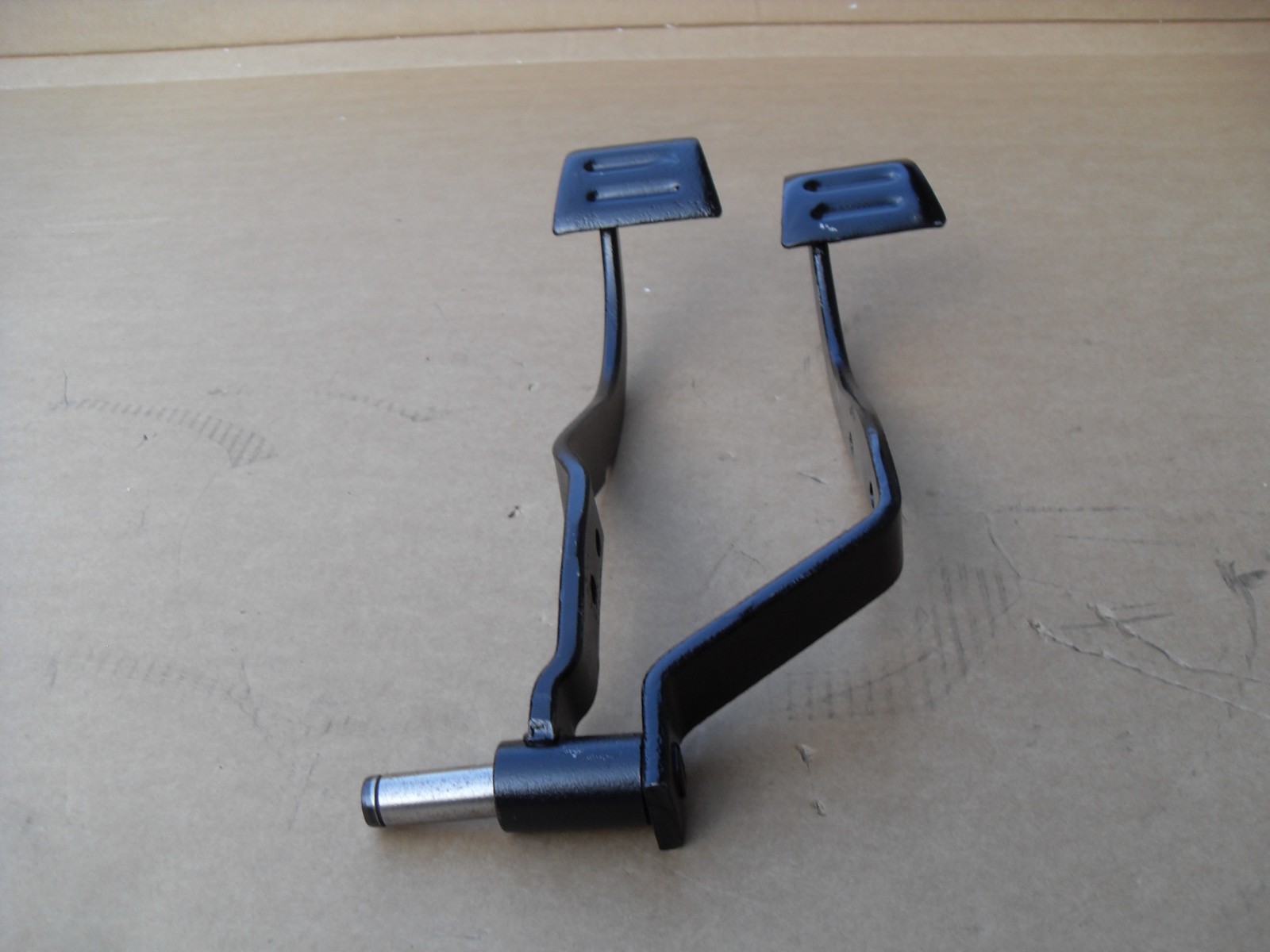 1963 to 1966 Corvette 4 speed clutch and brake pedal. nice original set. 64 65 1963 to 1966 Corvette 4 speed clutch and brake pedal. nice original set. 64 65