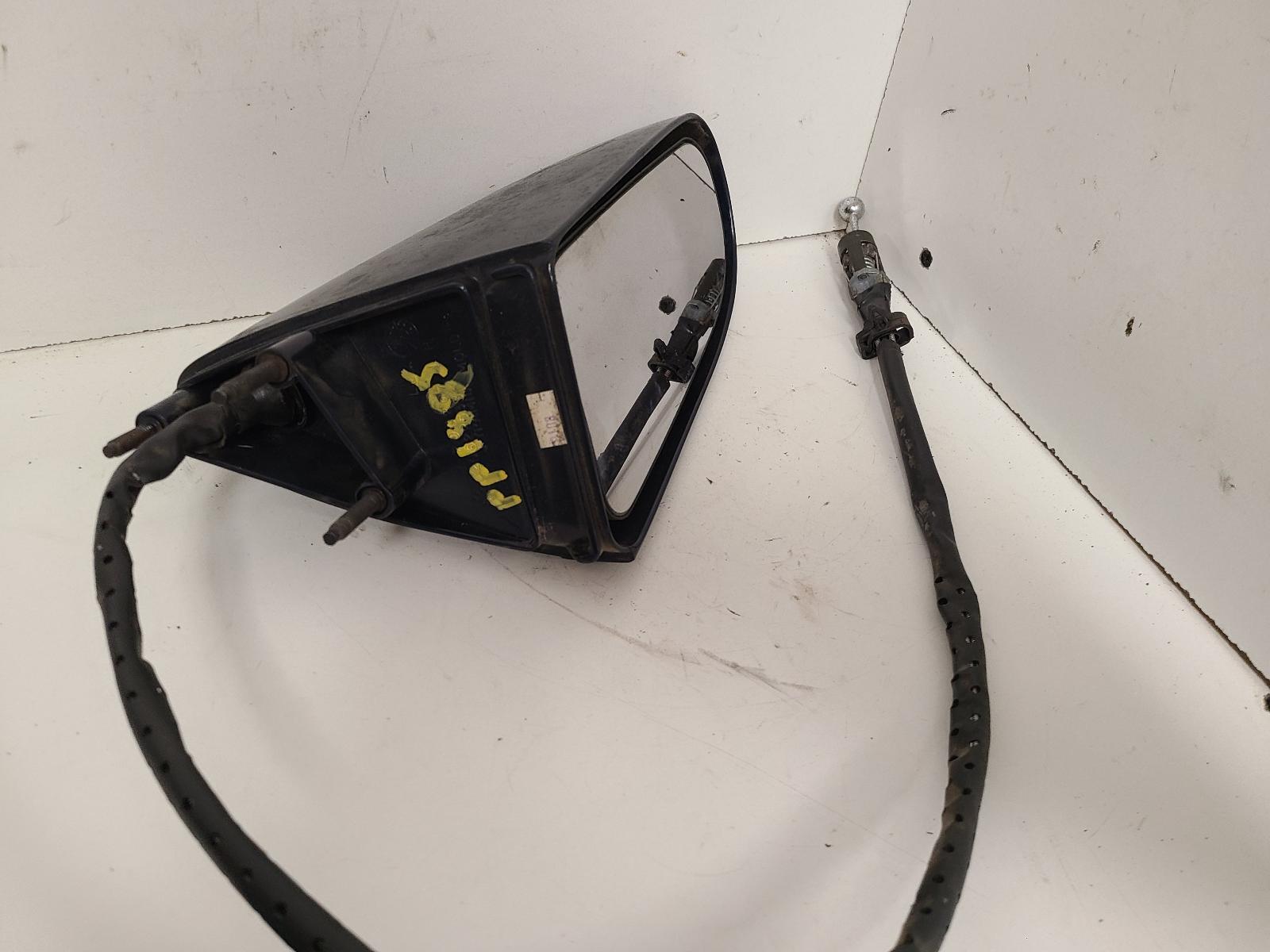 Used Front Left Door Assembly Front fits: 1989 Buick Lesabre Sdn belt reel in do