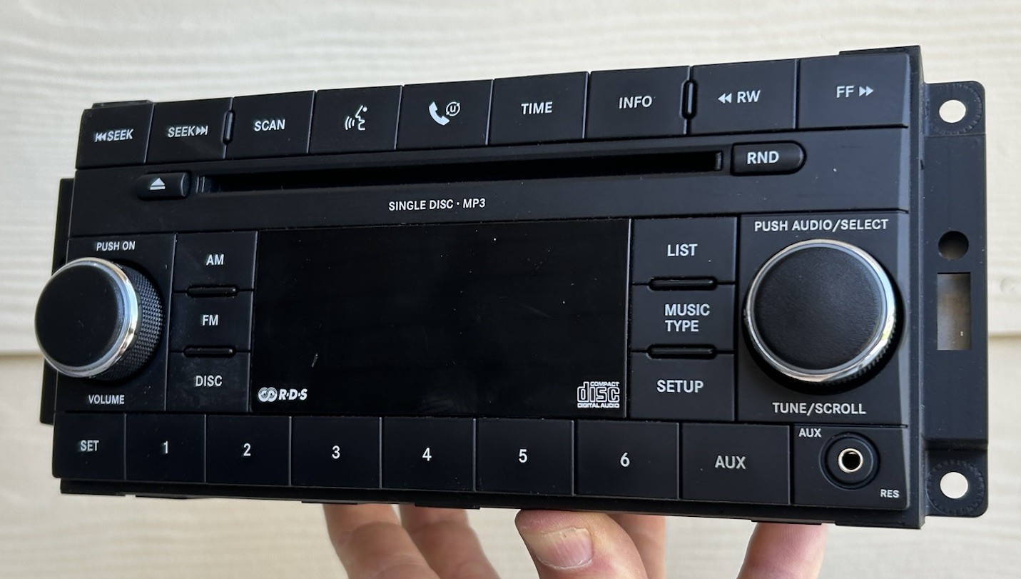 Excellent OEM 07-2014 Chrysler/Dodge/JEEP (AM/FM + CD PLAYER-MP3) # P05107095AI Excellent OEM 07-2014 Chrysler/Dodge/JEEP (AM/FM + CD PLAYER-MP3) # P05107095AI