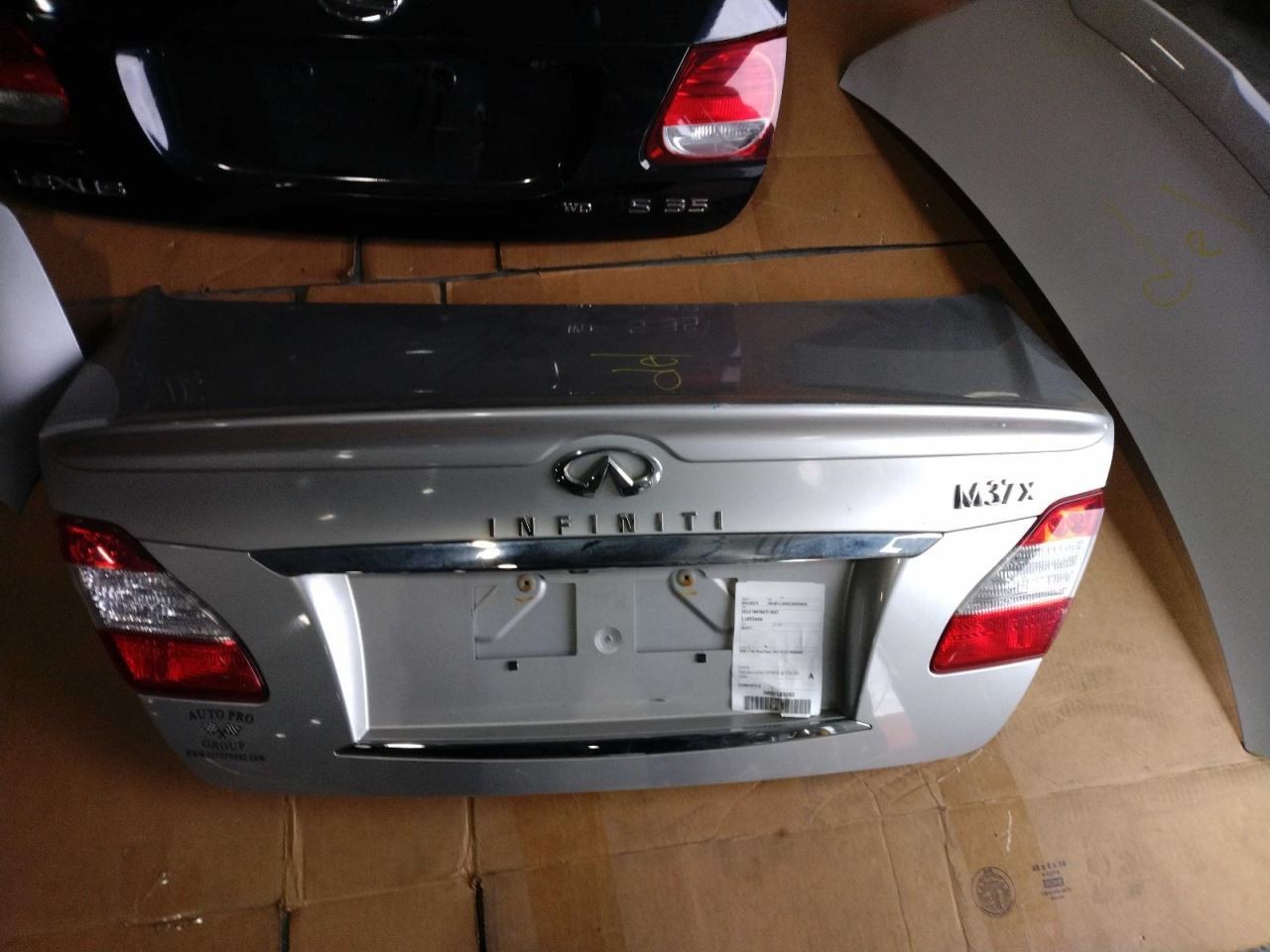 Trunk/Hatch/Tailgate Fits 11-13 INFINITI M37 438825 Trunk/Hatch/Tailgate Fits 11-13 INFINITI M37 438825