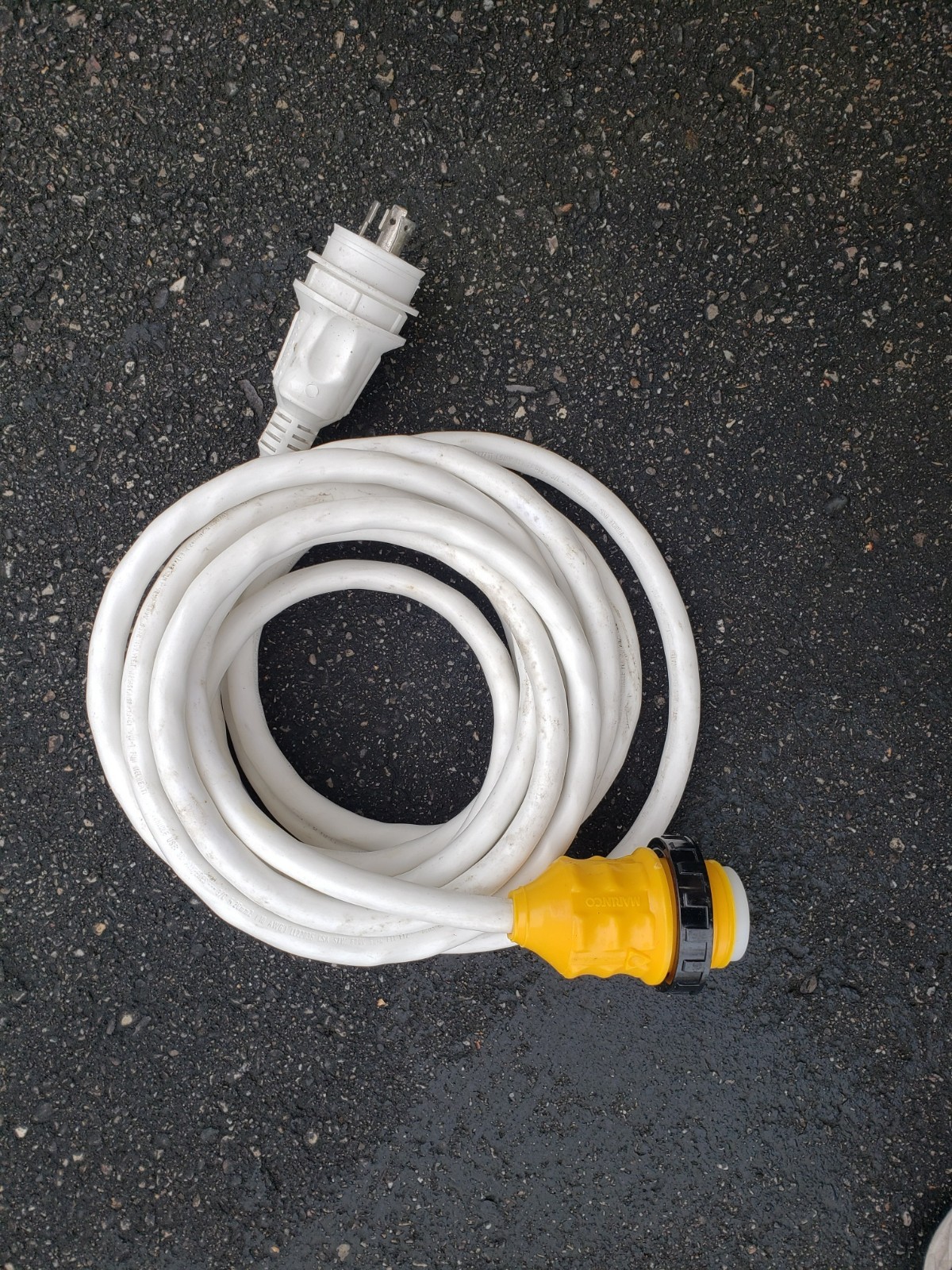25 Ft, 30A 125V Marine Shore Power Cordset, White 25 Ft, 30A 125V Marine Shore Power Cordset, White