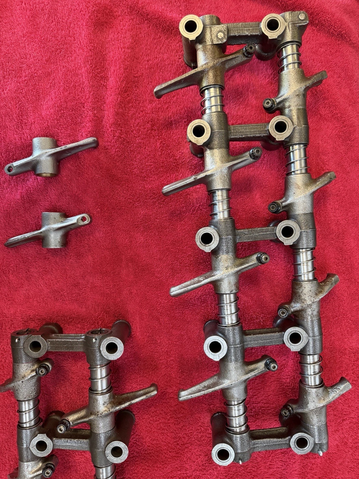 330-392 Hemi Factory Original Rocker Arms With Shafts, Drilled And Tapped 330-392 Hemi Factory Original Rocker Arms With Shafts, Drilled And Tapped