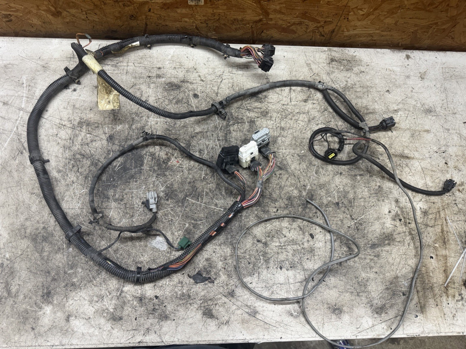 1998.5 DODGE RAM 2500 PCM DIESEL AUTOMATIC TRANSMISSION HARNESS 56020527AC OEM