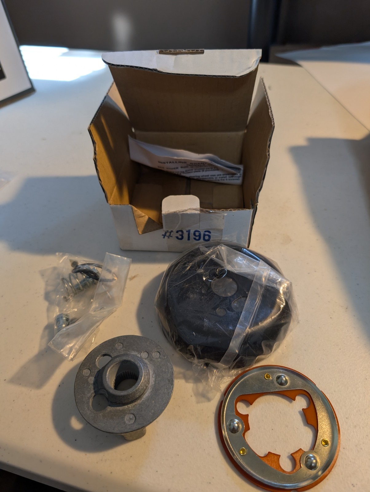 NEW GRANT CUSTOM STEERING COLUMN WHEEL ADAPTER 3 BOLT KIT #3196