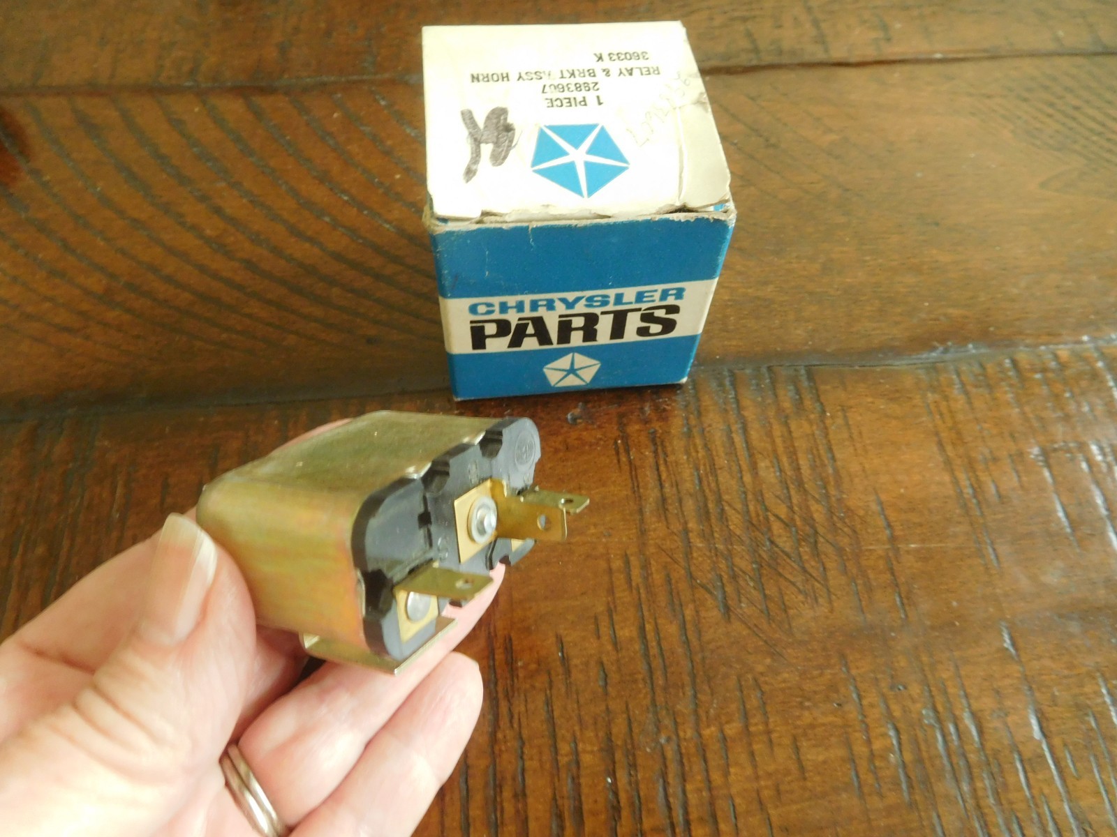 1970 Plymouth Horn Relay and Bracket NOS 2983607