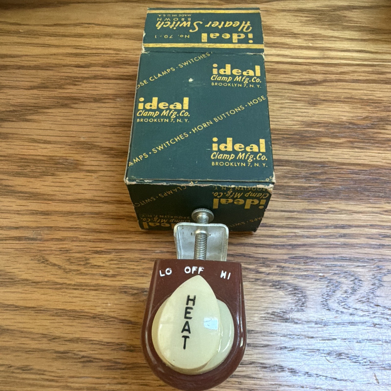 1930-40’s CHEVY GM MOPAR HI LO HEATER SWITCH IN BOX NOS 70-1