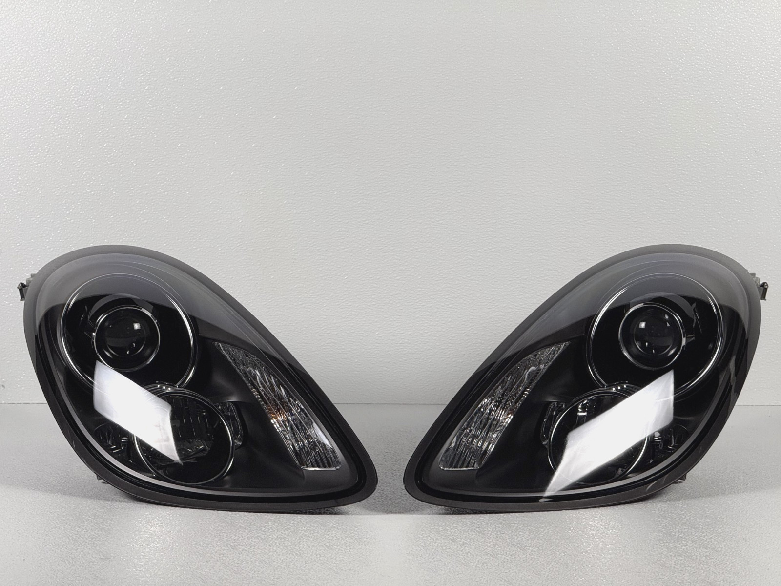 PERFECT 2013-2016 PORSCHE CAYMAN BOXTER 981 XENON AFS RIGHT & LEFT HEADLIGHTS