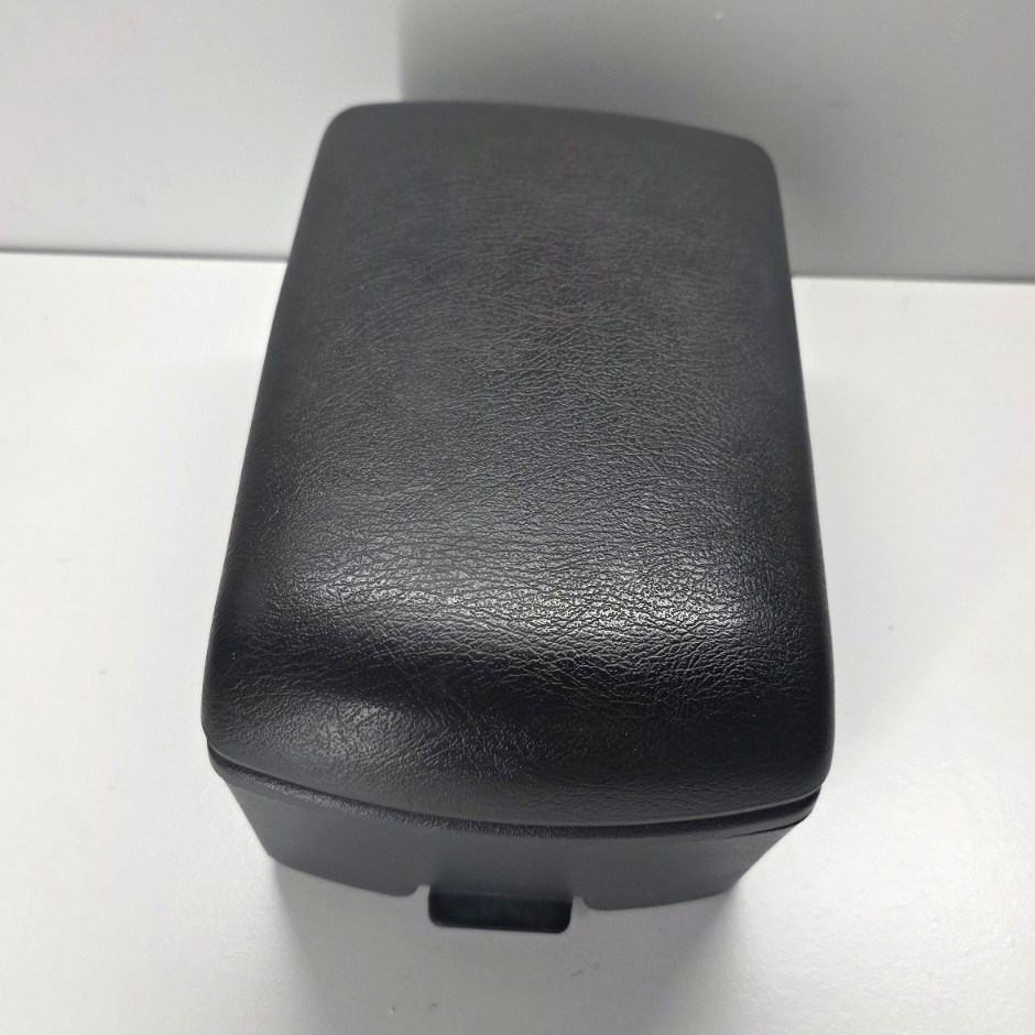 ⭐️2002-2004 Nissan Xterra Frontier Center Console Gray Armrest Lid Storage OEM ⭐️2002-2004 Nissan Xterra Frontier Center Console Gray Armrest Lid Storage OEM