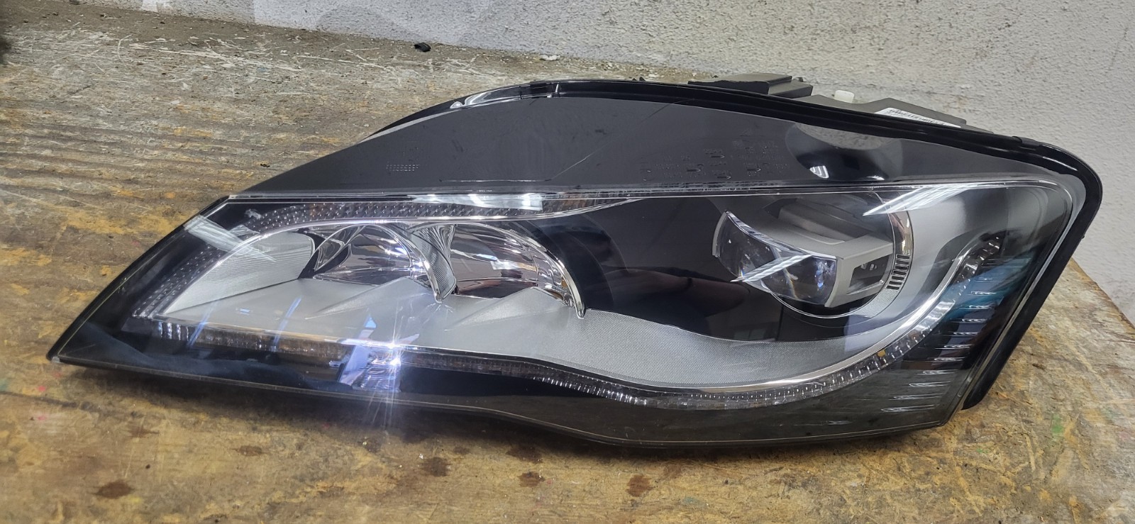 2008-2012 AUDI R8 HEADLIGHT Lamp DRIVER SIDE USED LED OEM *DC7778