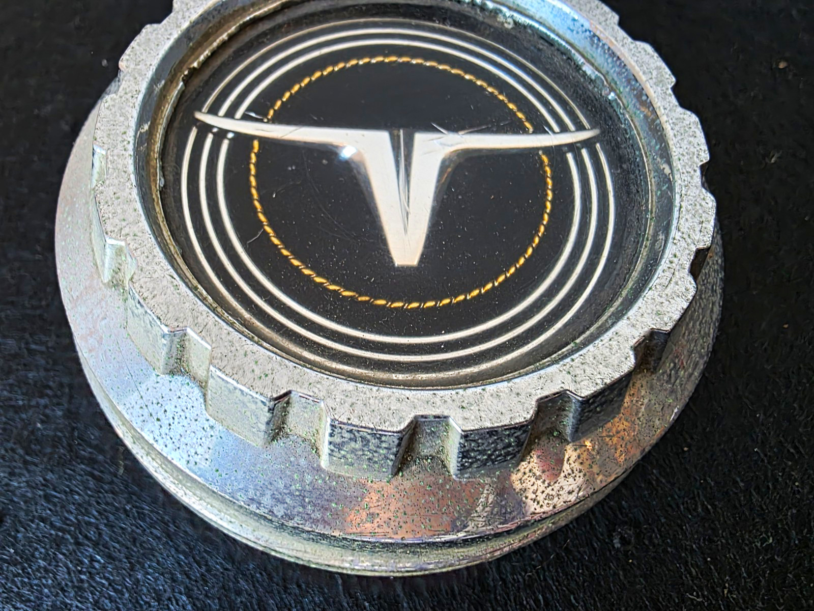 FORD MAVERICK (1970’s) original gas cap made-in-USA vintage FORD MAVERICK (1970’s) original gas cap made-in-USA vintage