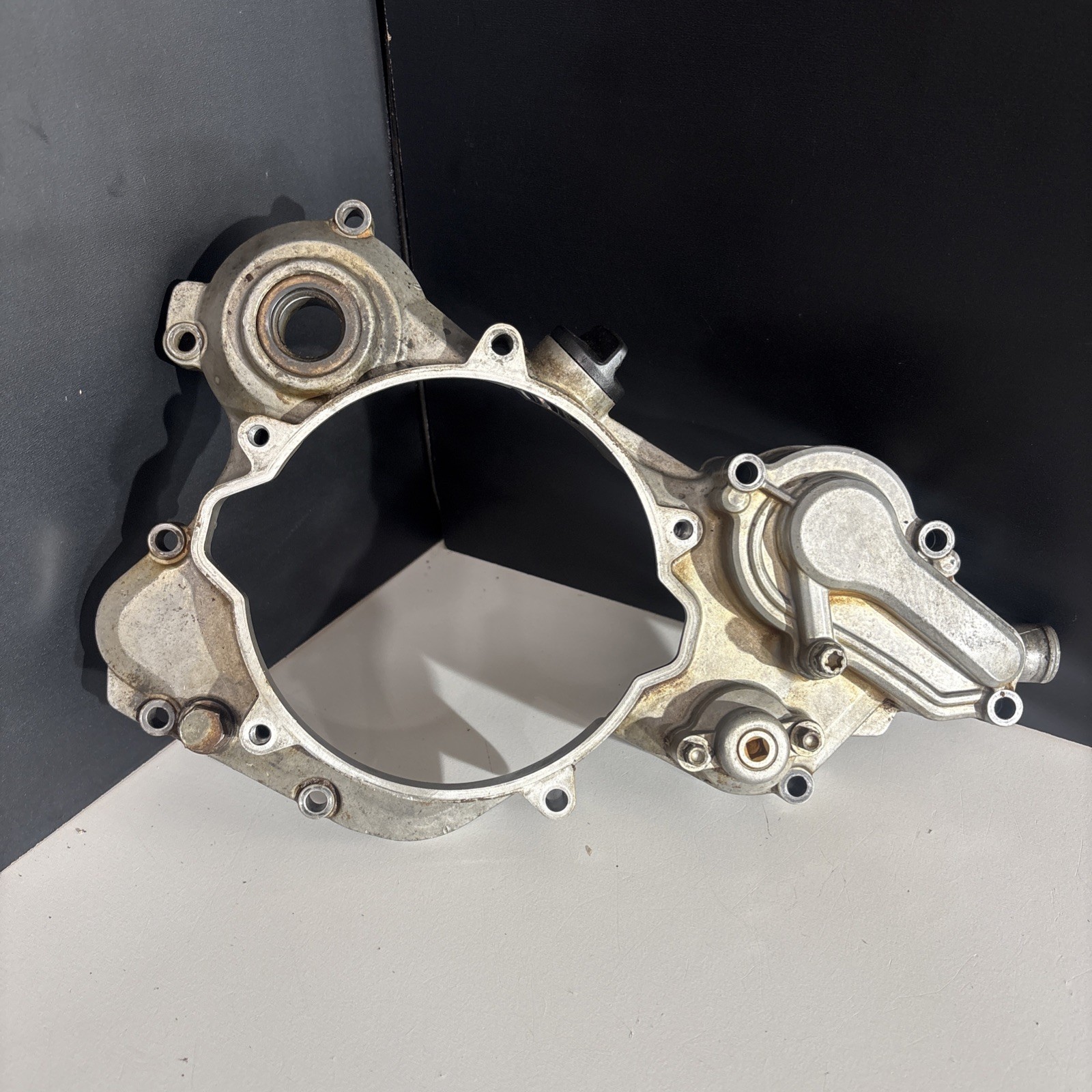 2018-2024 Husqvarna Husky TC85 Inner Clutch Cover Right Side Case Cover assembly 2018-2024 Husqvarna Husky TC85 Inner Clutch Cover Right Side Case Cover assembly