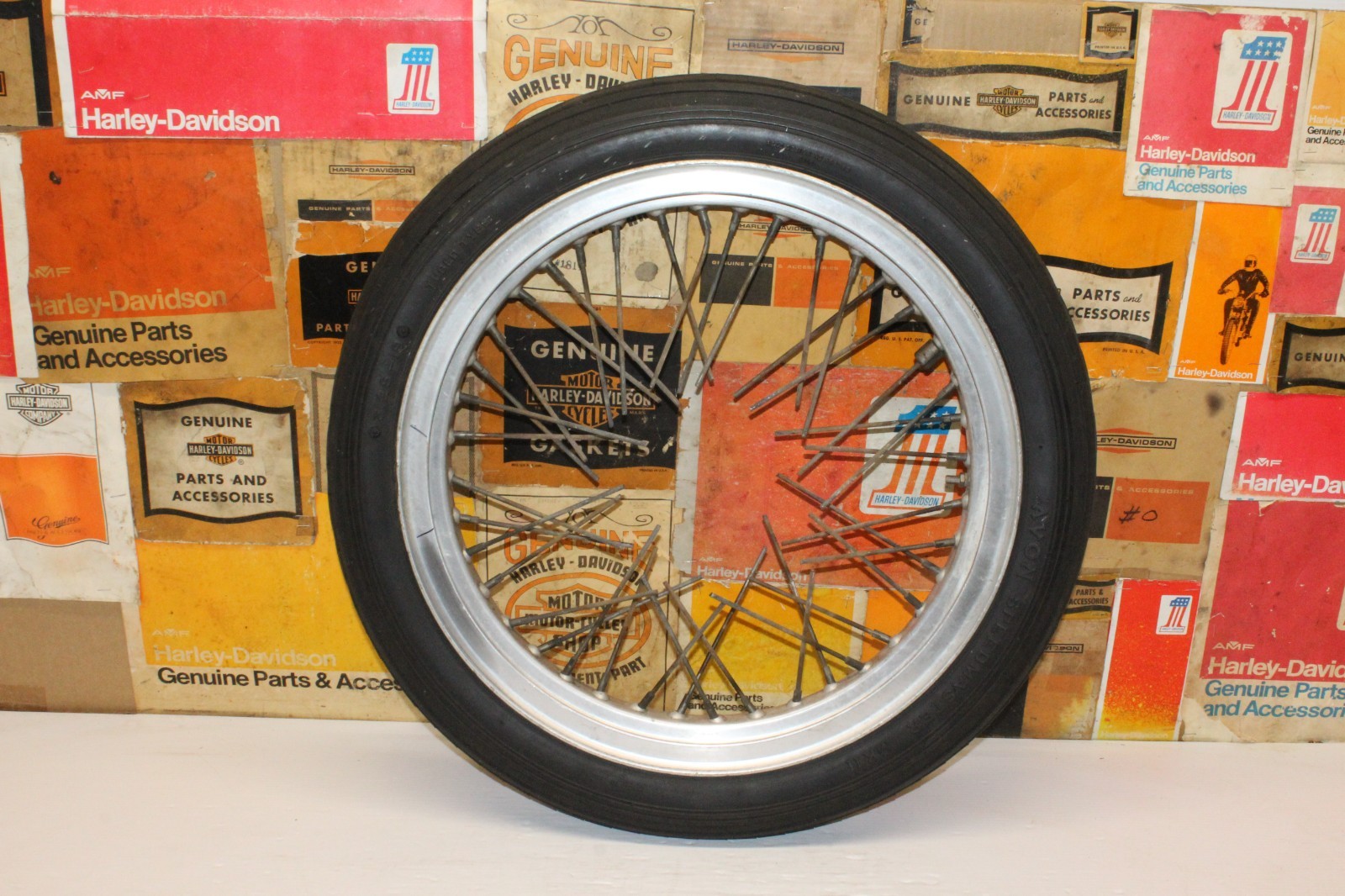 Harley Panhead Shovelhead XLCH Sportster Borrani 19” Rim + Avon Tire 42998-74