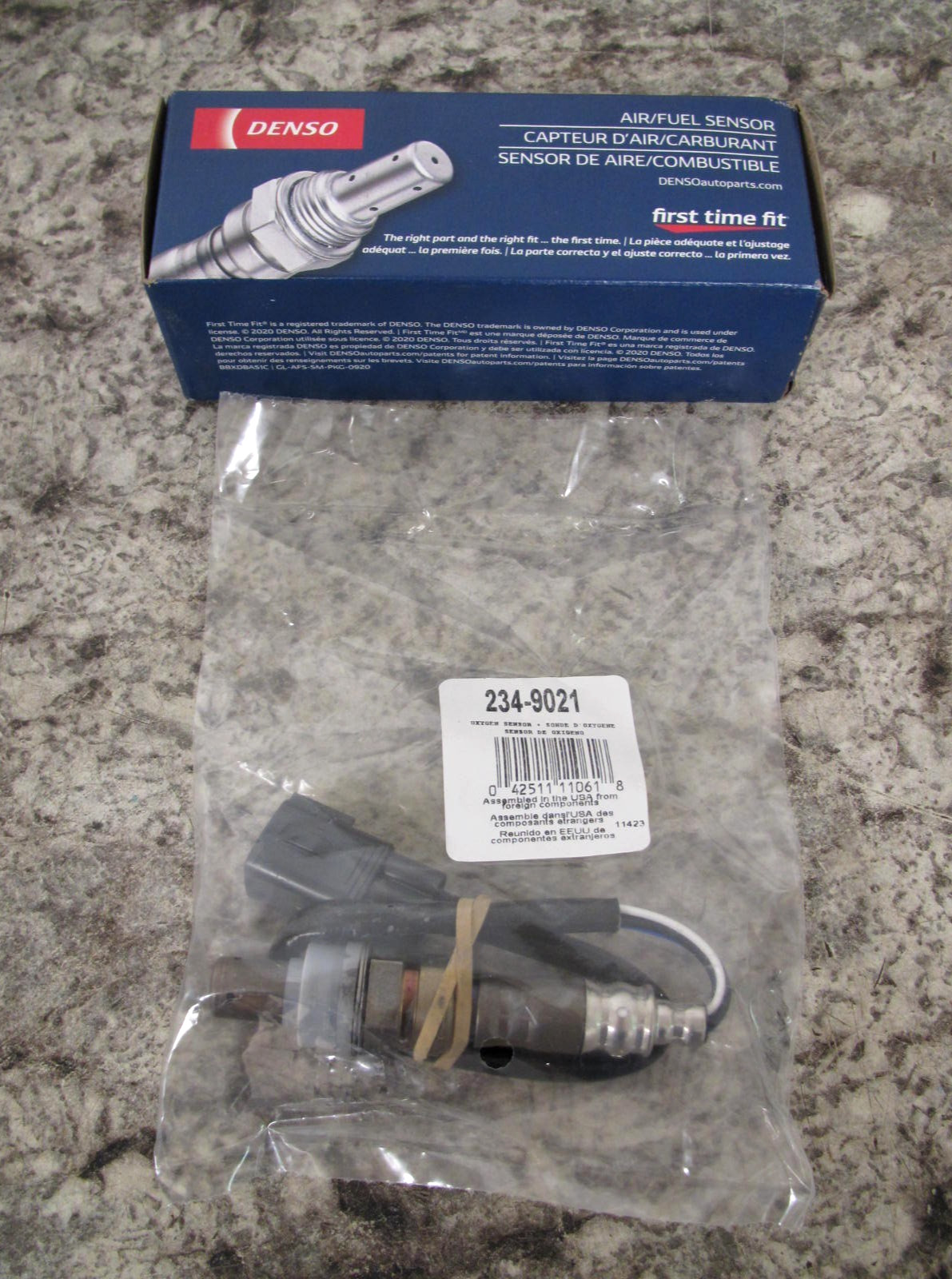 New Denso 234-9021 / 00-05 Toyota Avalon / Camry / Solara Air/Fuel Ratio Sensor New Denso 234-9021 / 00-05 Toyota Avalon / Camry / Solara Air/Fuel Ratio Sensor