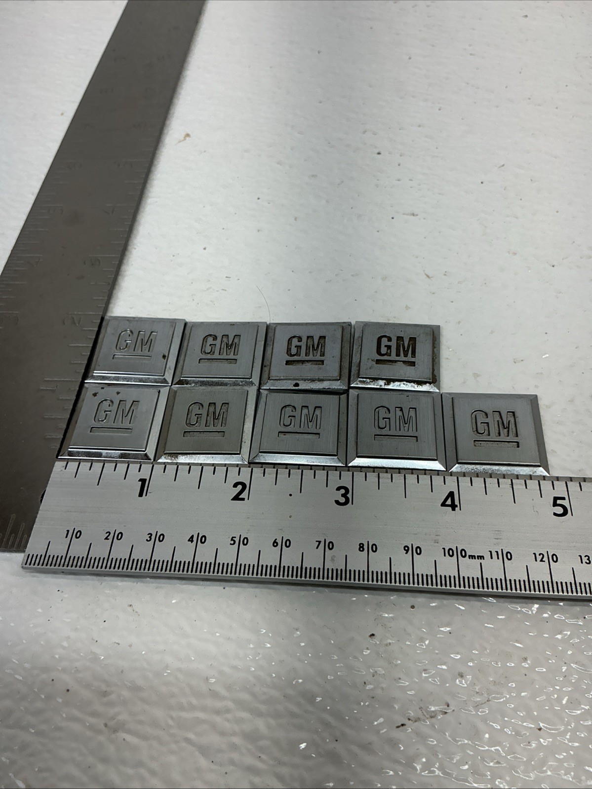 GM Logo Mark  1\