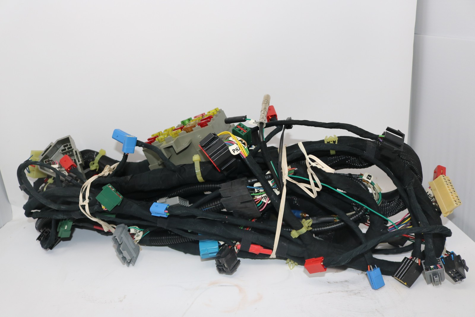 4763993 NEW OEM 1992-1996 DODGE VIPER RT/10 GTS INSTRUMENT PANEL DASH WIRING