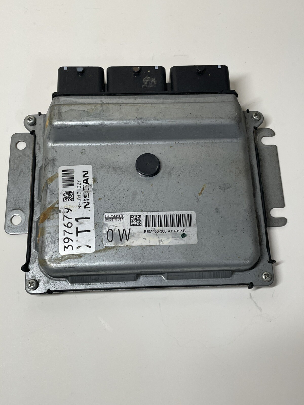 14 13  Nissan Altima BEM400300A1  BEM400-300 A1 Engine Control Module ECM, OEM