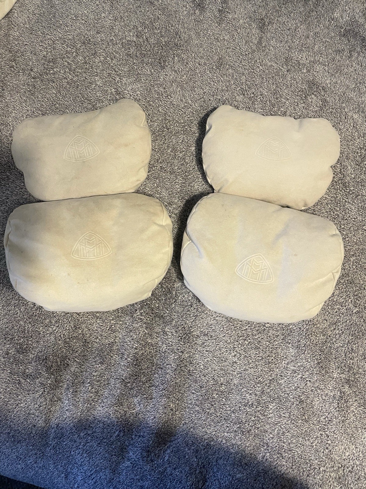 Authentic W223 Maybach Pillows Set of 4 for Mercedes Benz Authentic W223 Maybach Pillows Set of 4 for Mercedes Benz