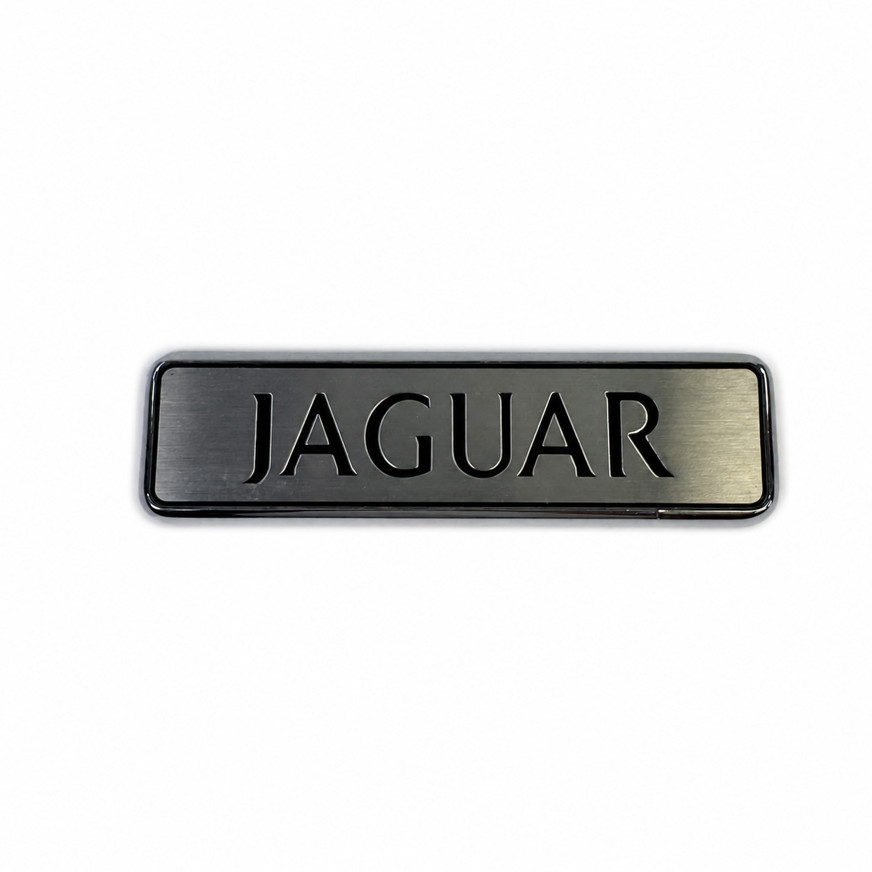 2002 Jaguar XJR 100 X308 LH Trunk JAGUAR Badge HXG5995AA OEM Rare