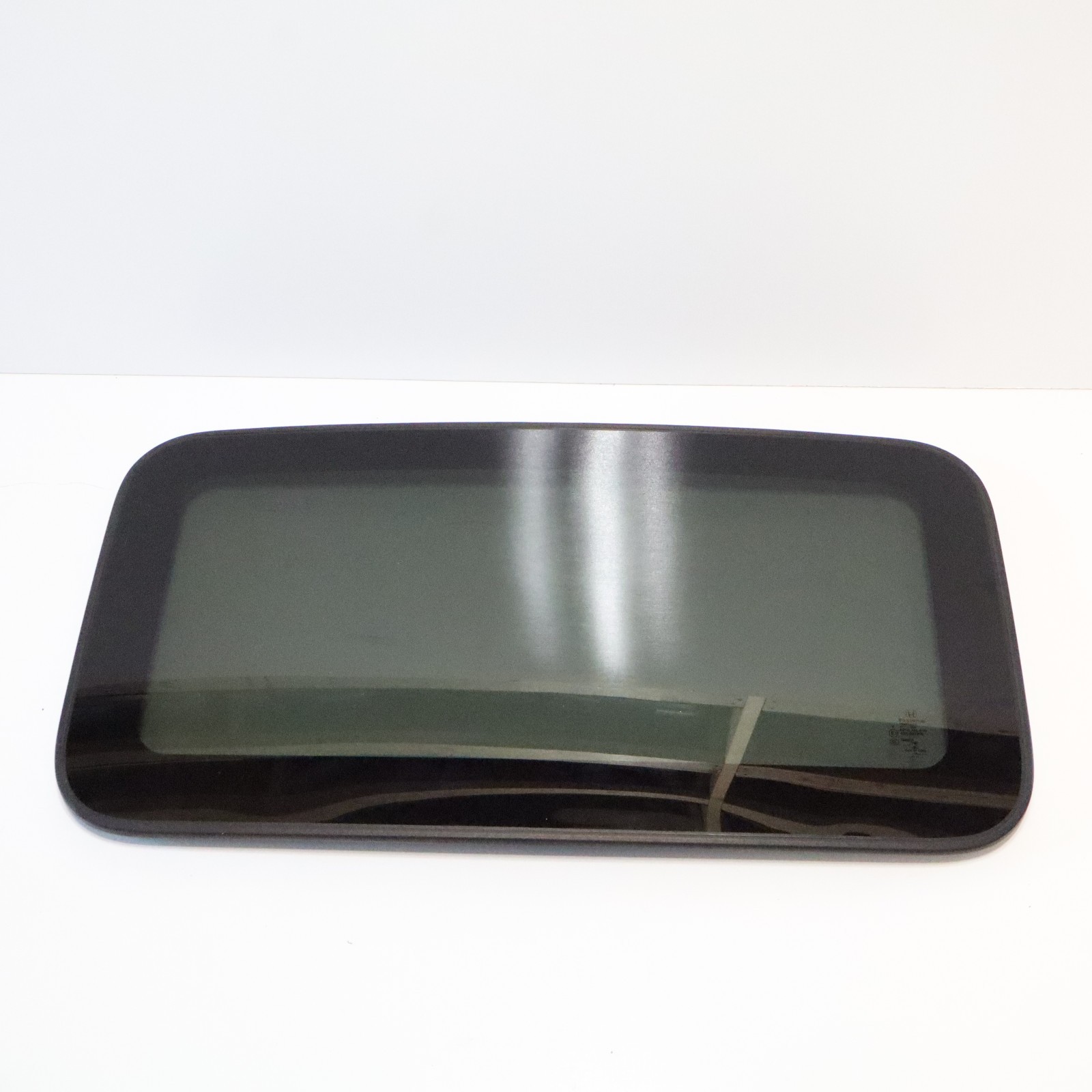 2017-2025 Honda Cr-V Sun Roof Glass Window 70200-Tla-A02 2017-2025 Honda Cr-V Sun Roof Glass Window 70200-Tla-A02