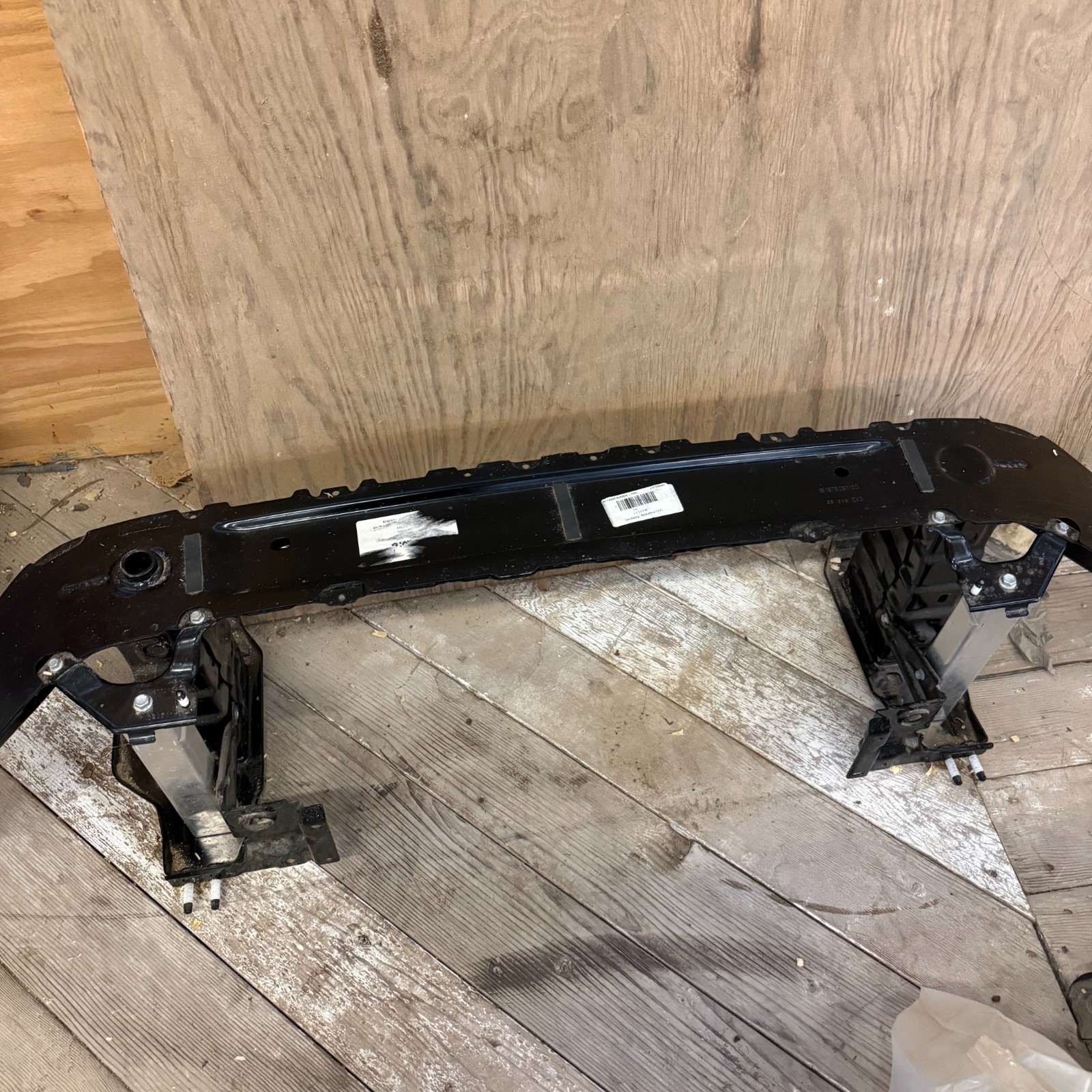 2021 - 2024 Mercedes Benz GLS63 AMG Front Bumper Impact Bar A1676206401 OEM NEW