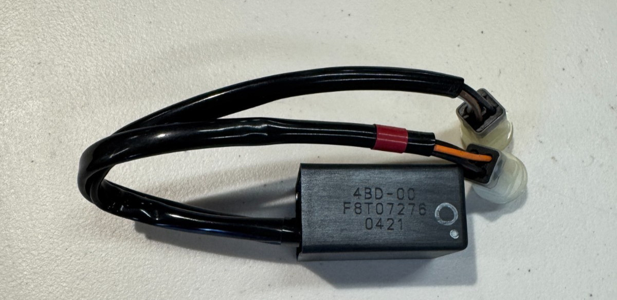 New OEM Genuine Yamaha CDI Unit 4BD-85540-00-00 Fits 92-93 Timberwolf 250 New OEM Genuine Yamaha CDI Unit 4BD-85540-00-00 Fits 92-93 Timberwolf 250