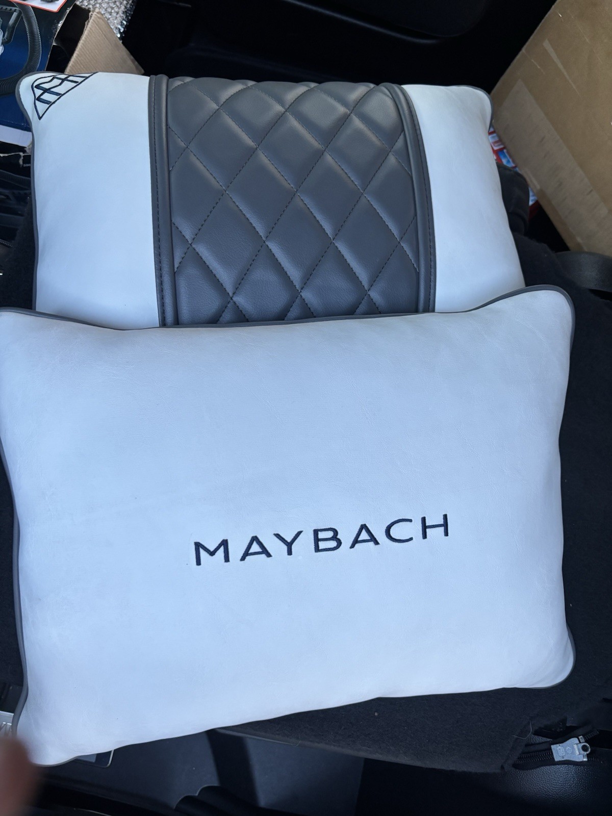 Maybach Mercedes-Benz Pillows Genuine OEM Leather From S680 Maybach Mercedes-Benz Pillows Genuine OEM Leather From S680