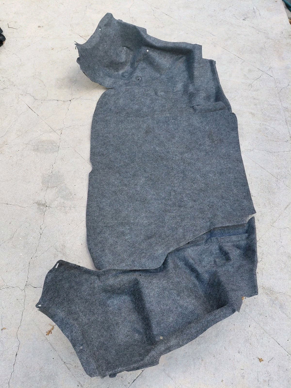 OEM ORIGINAL 96-00 HONDA CIVIC 2DR Trunk Lining Carpet One Piece Nice Condition OEM ORIGINAL 96-00 HONDA CIVIC 2DR Trunk Lining Carpet One Piece Nice Condition
