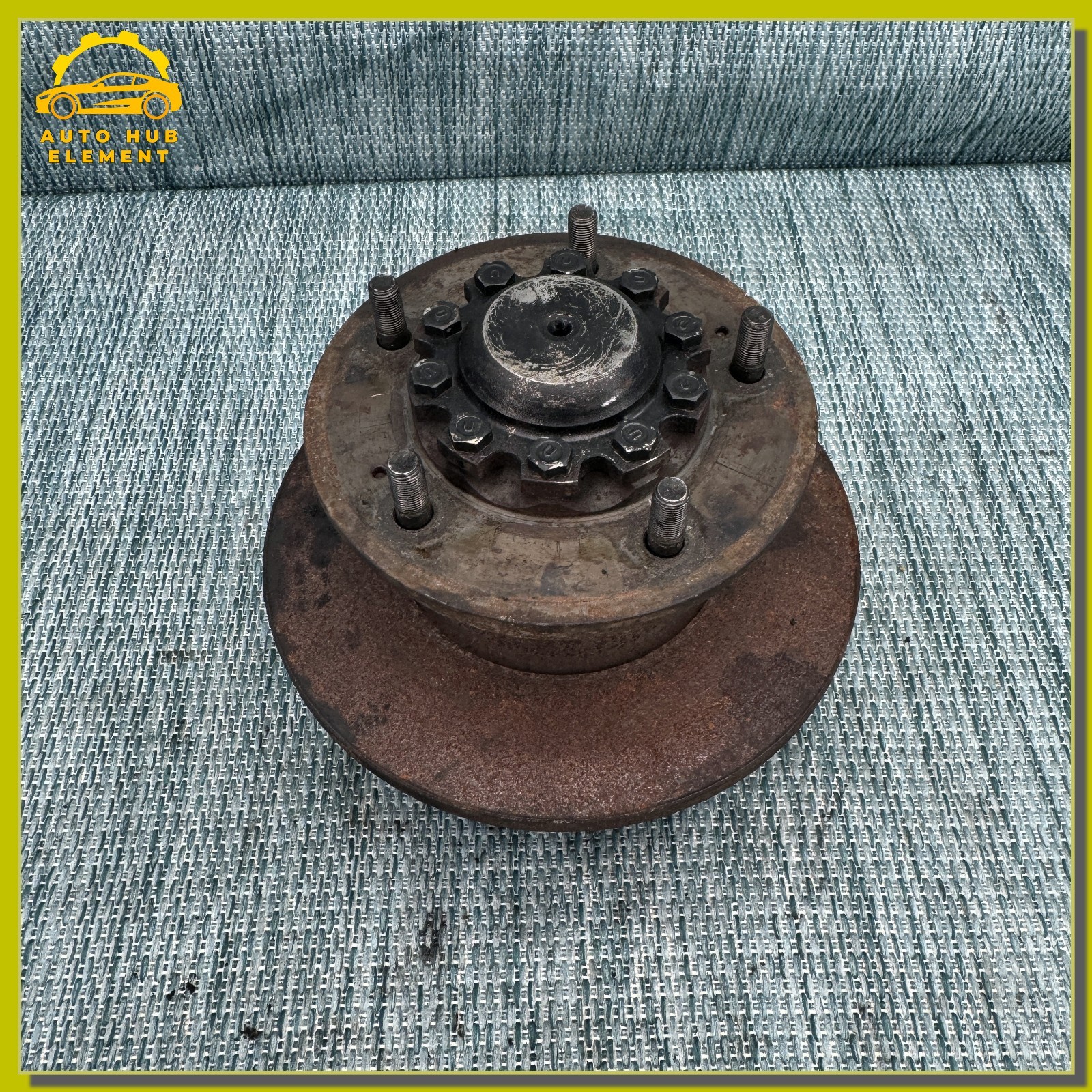 1992-1998 Bentley Brooklands Rear Right Wheel Hub Assembly OEM UR27716