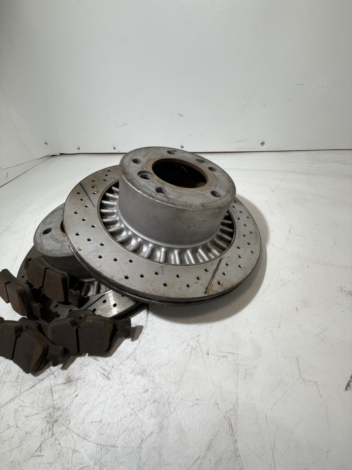 2017 Mercedes G65 Rotors Set 2017 Mercedes G65 Rotors Set