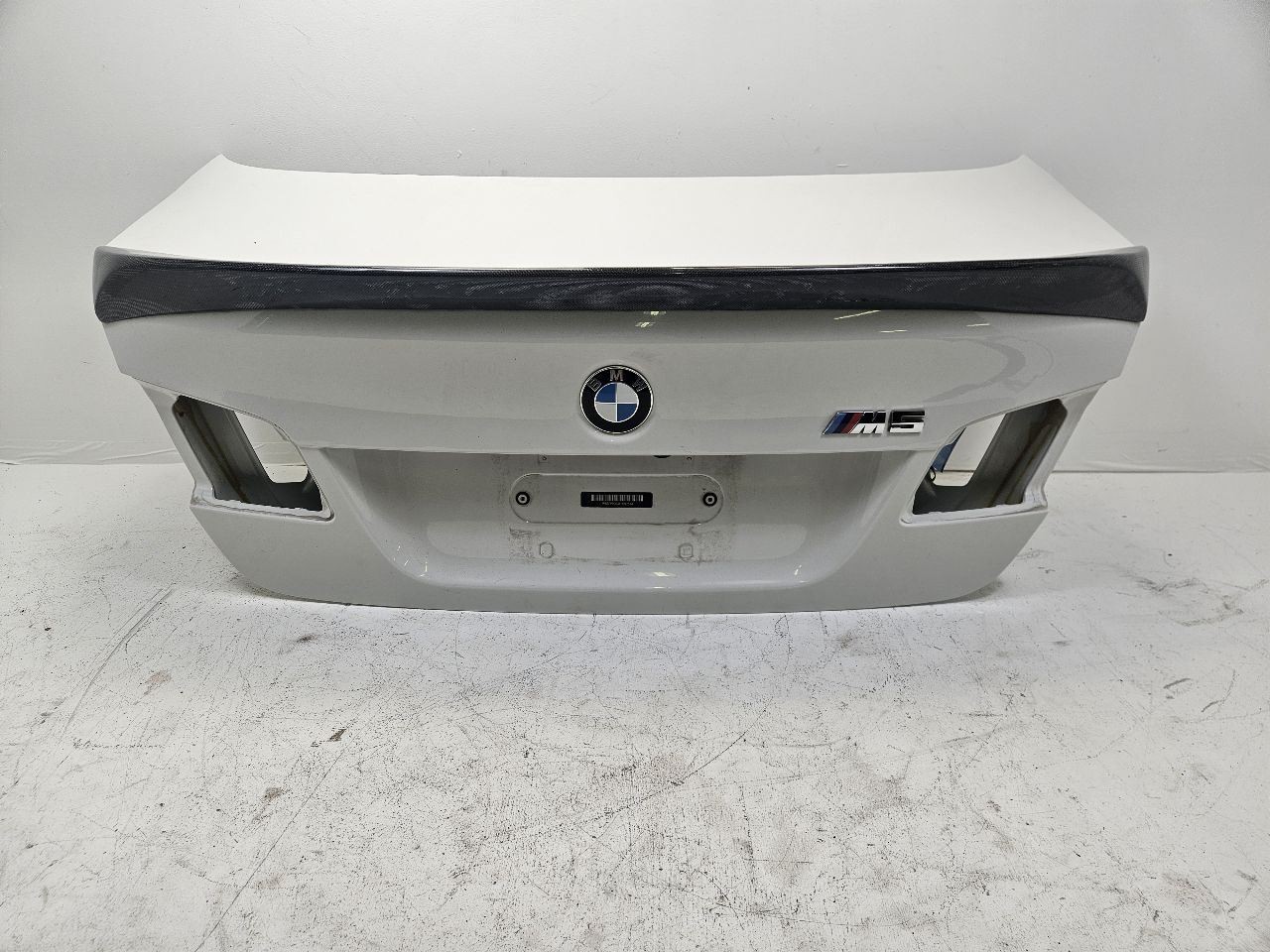2012-2016 BMW M5 F10 Rear Trunk Lid Decklid With Carbon Spoiler OEM 170-50497D