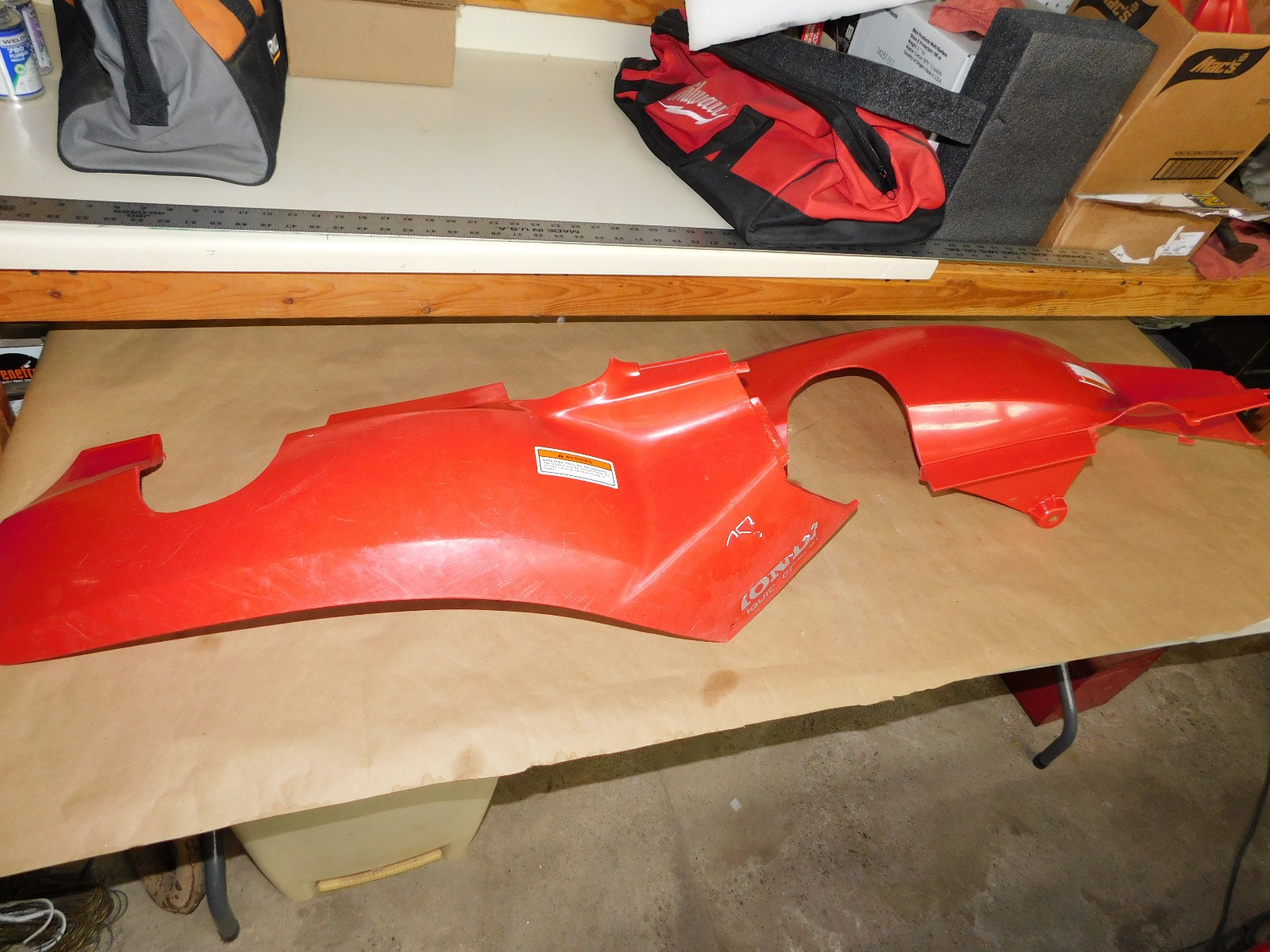 1989 OR 1990 HONDA PILOT 400 FL400 FL400R USED OEM REAR FENDER SET (CUT FOR LT) 1989 OR 1990 HONDA PILOT 400 FL400 FL400R USED OEM REAR FENDER SET (CUT FOR LT)