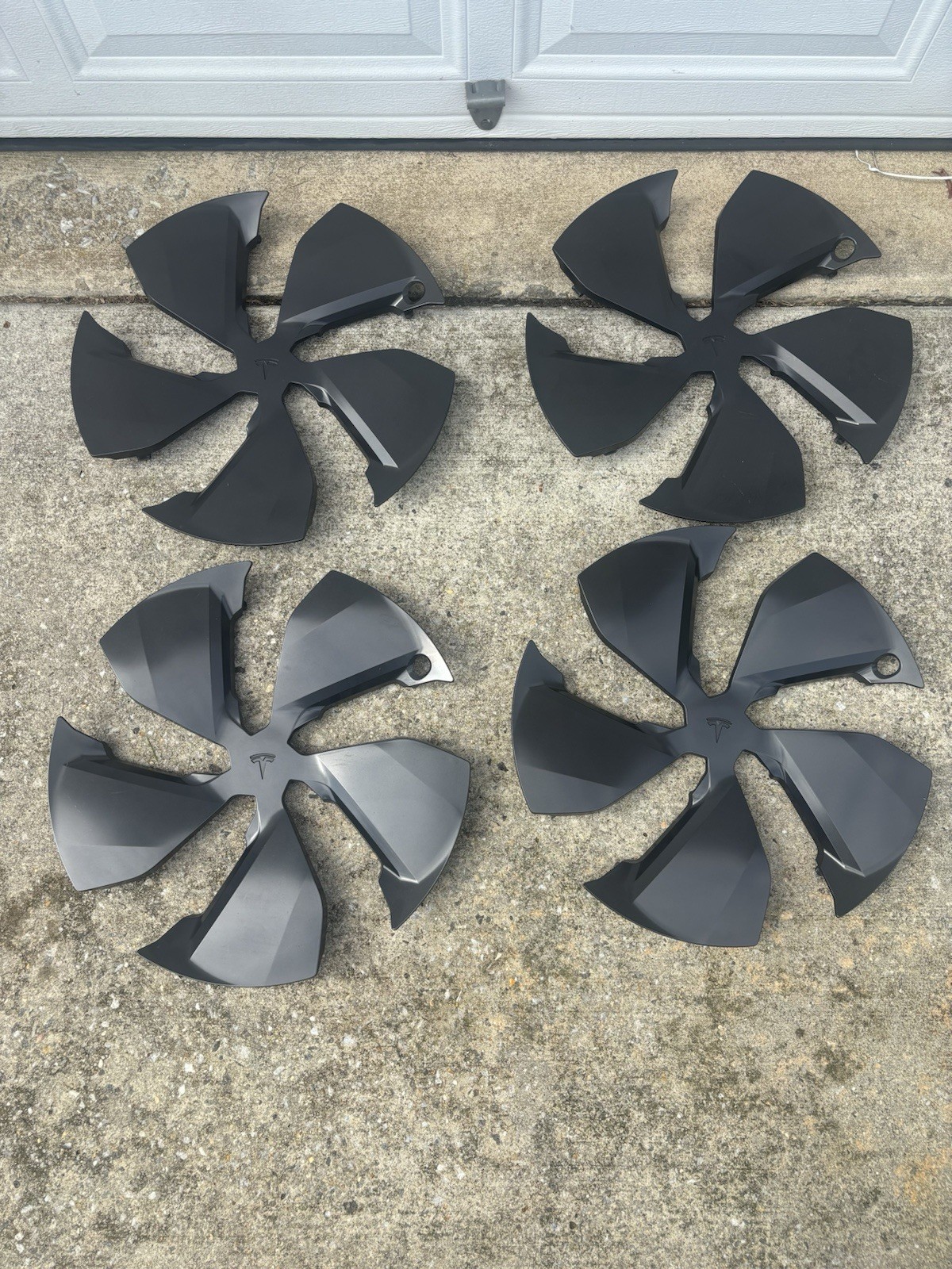 Tesla Model Y Wheel Covers 4 PCS