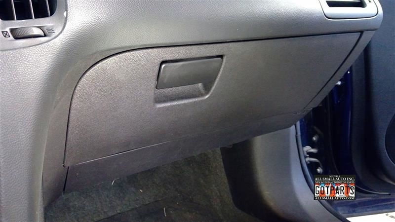 VOLT      2012 Glove Box 189513