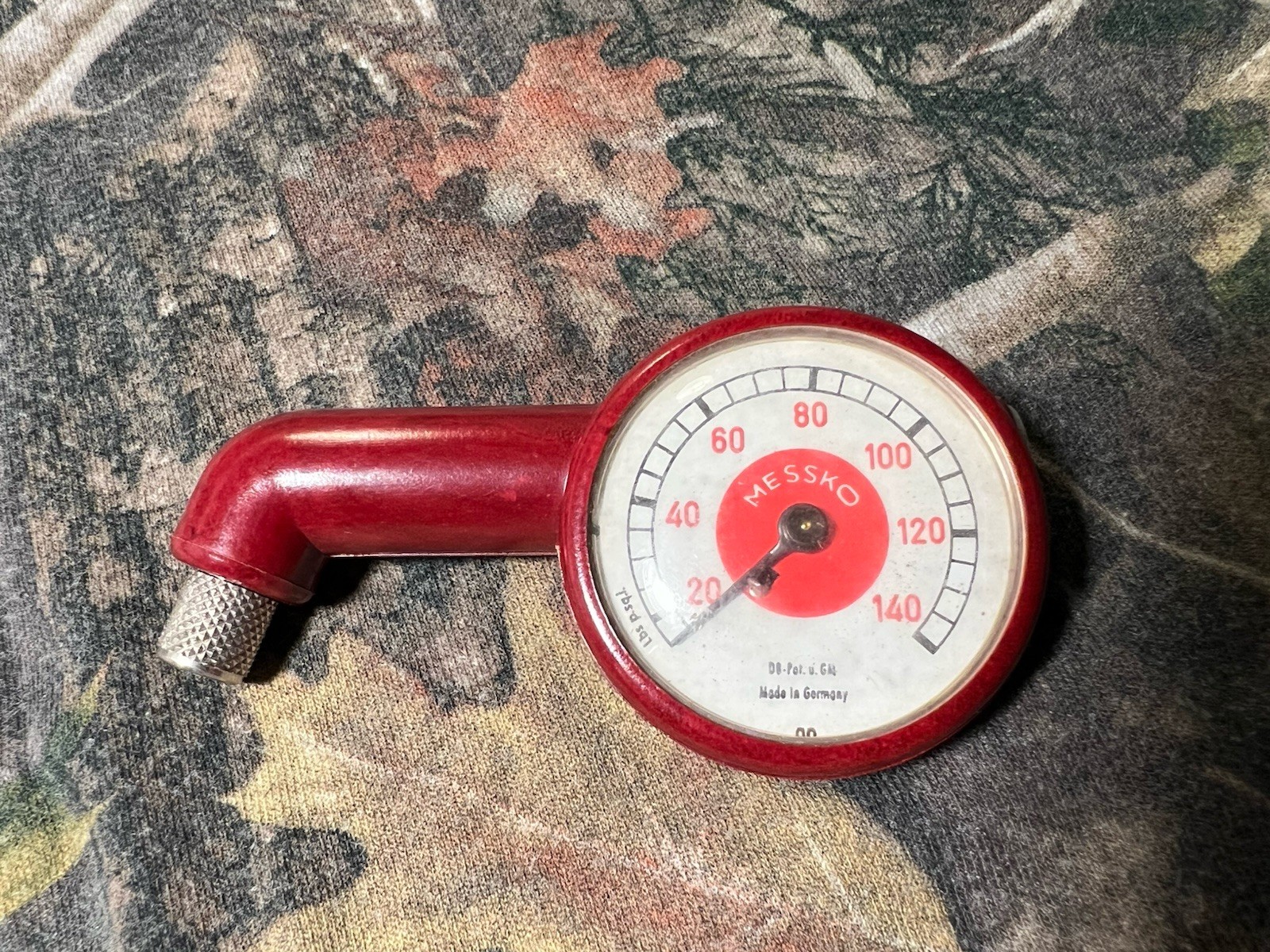 Vintage Car Bike Motorcycle MESSKO Germany Red Tire Pressure Air Gauge Vintage Car Bike Motorcycle MESSKO Germany Red Tire Pressure Air Gauge
