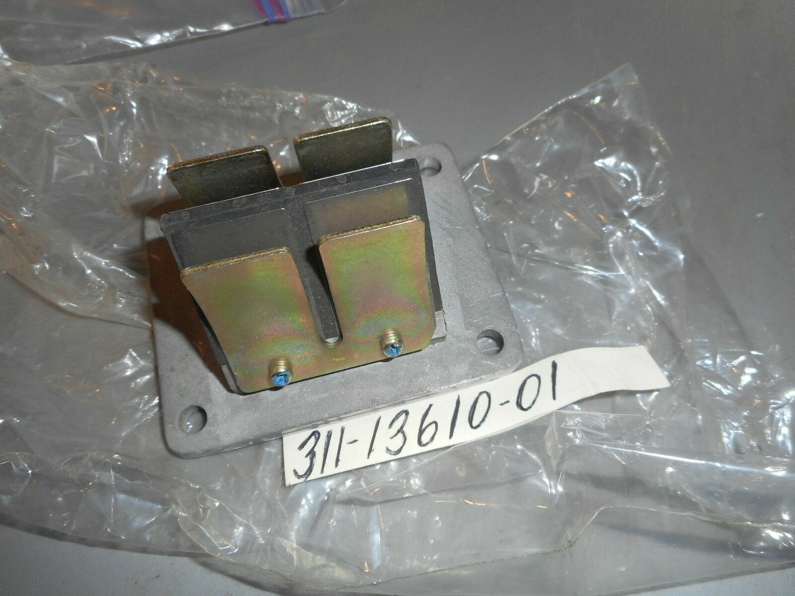 NOS Yamaha YZ100 76-77 YZ125 76 YZ175 OEM Genuine Reed Valve 311-13610-01 NOS Yamaha YZ100 76-77 YZ125 76 YZ175 OEM Genuine Reed Valve 311-13610-01