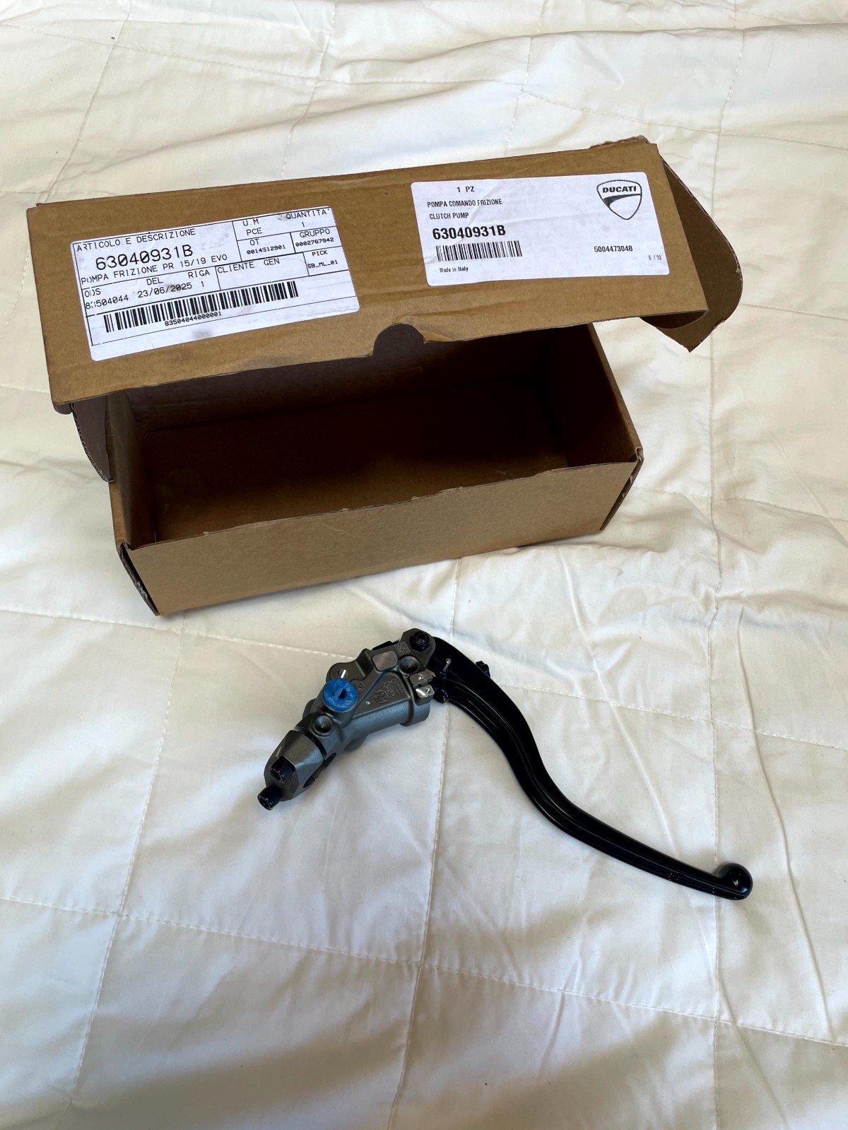 Ducati Panigale Monster Brembo Radial Hydraulic Clutch Master Cylinder 63040931B
