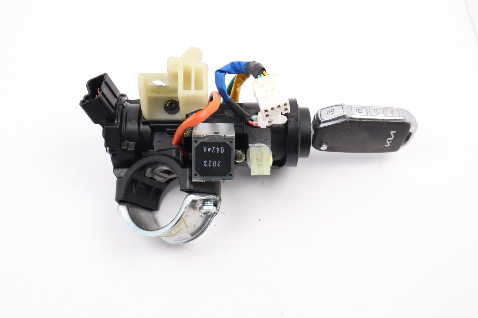 2022-2024 Kia Forte IGNITION SWITCH LOCK CYLINDER W/ KEY OEM 2022-2024 Kia Forte IGNITION SWITCH LOCK CYLINDER W/ KEY OEM